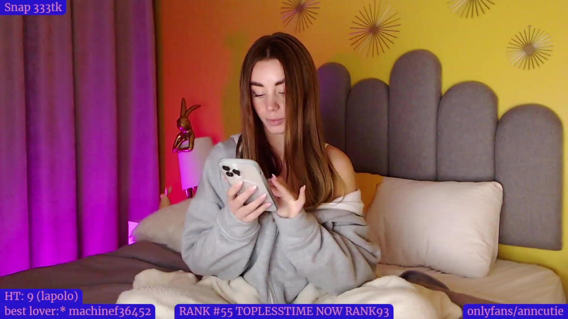 Gallery image thumbnail from AnnCutie's myfreecams stream on, 11/29/2022, 17:59 image 9 of 20