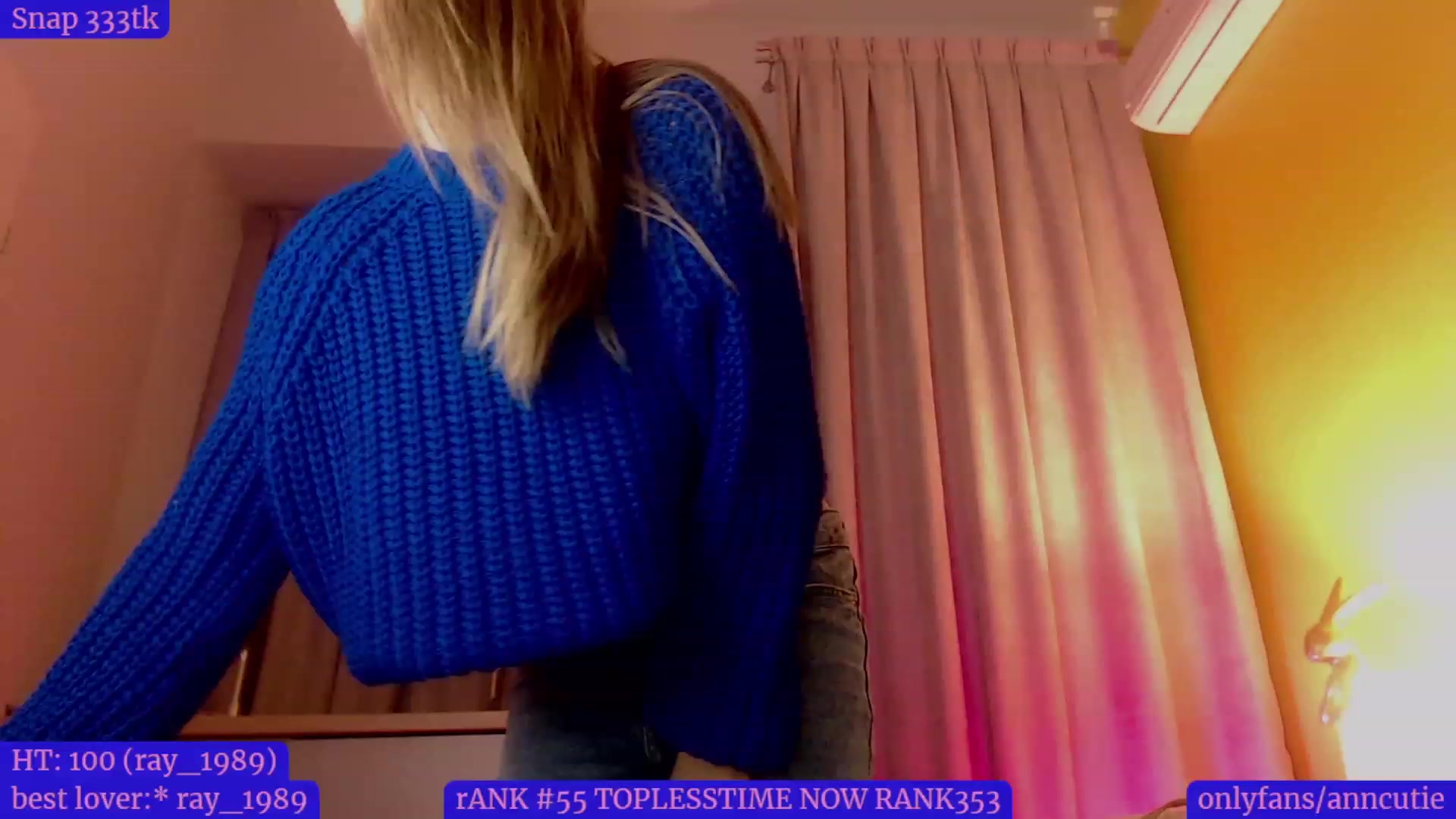 Gallery image thumbnail from AnnCutie's myfreecams stream on, 12/01/2022, 14:45 image 15 of 20