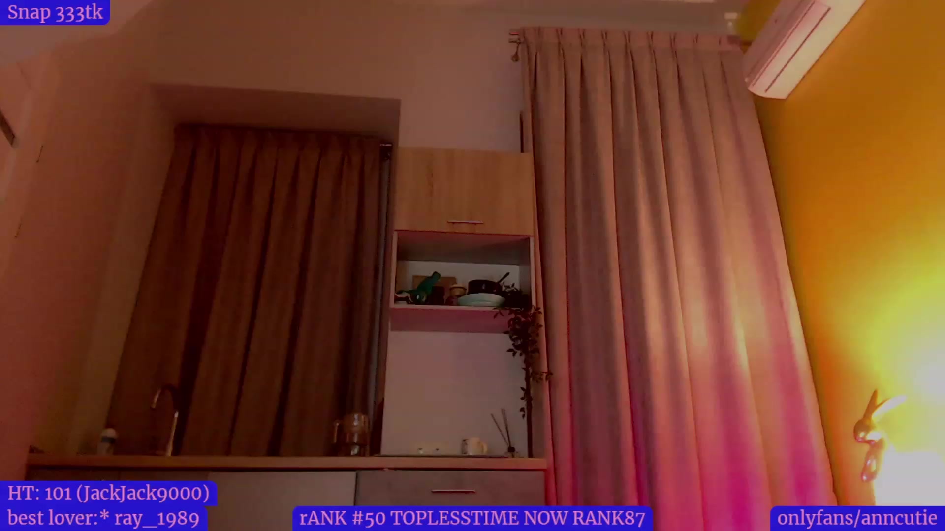 Gallery image thumbnail from AnnCutie's myfreecams stream on, 12/01/2022, 16:44 image 8 of 20