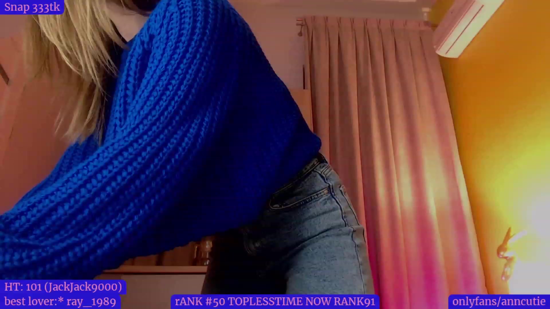 Gallery image thumbnail from AnnCutie's myfreecams stream on, 12/01/2022, 16:44 image 11 of 20