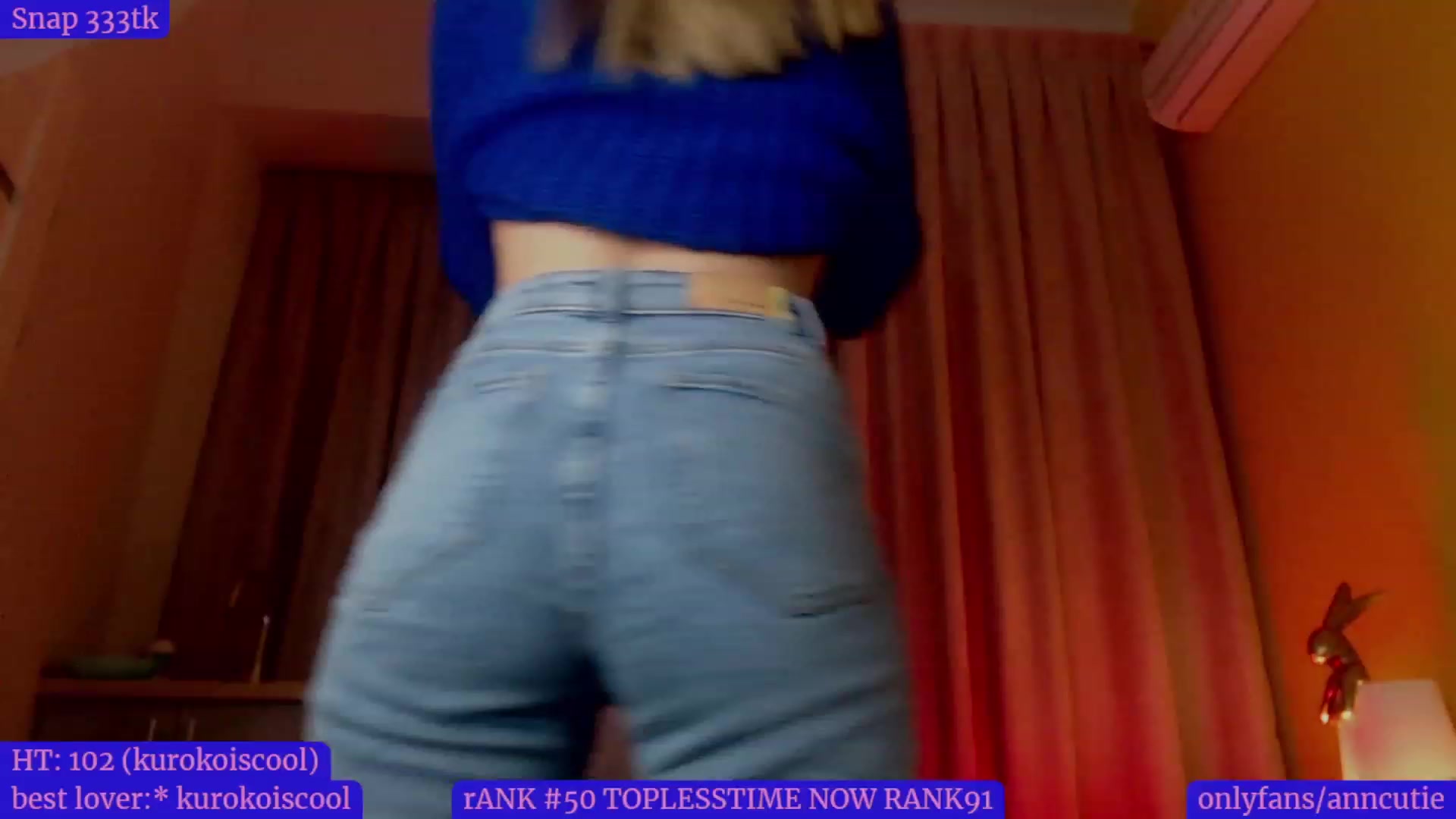 Gallery image thumbnail from AnnCutie's myfreecams stream on, 12/01/2022, 17:15 image 10 of 20