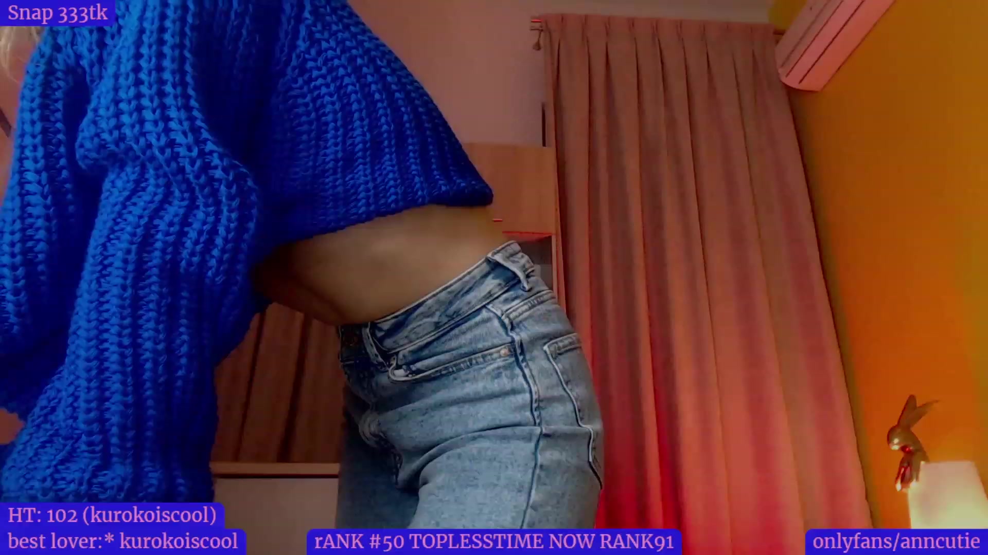 Gallery image thumbnail from AnnCutie's myfreecams stream on, 12/01/2022, 17:15 image 11 of 20