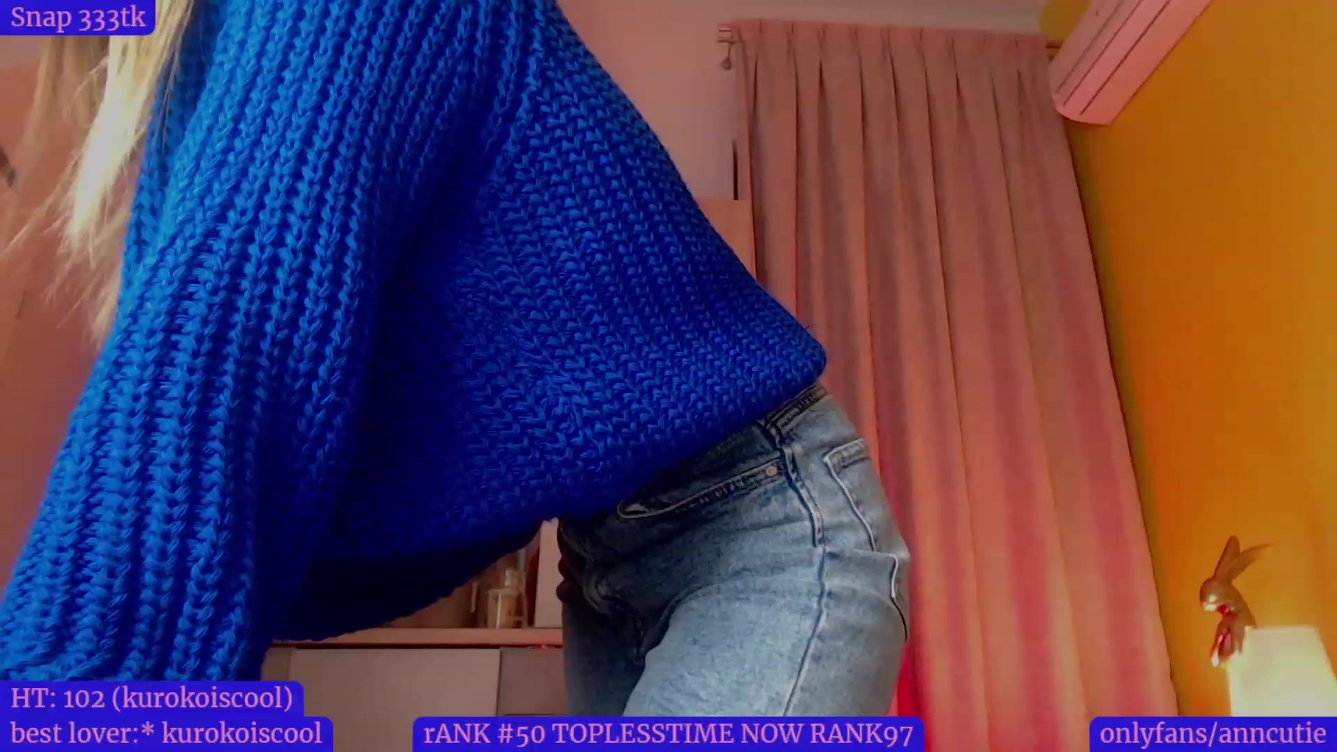 Gallery image thumbnail from AnnCutie's myfreecams stream on, 12/01/2022, 18:50 image 7 of 20