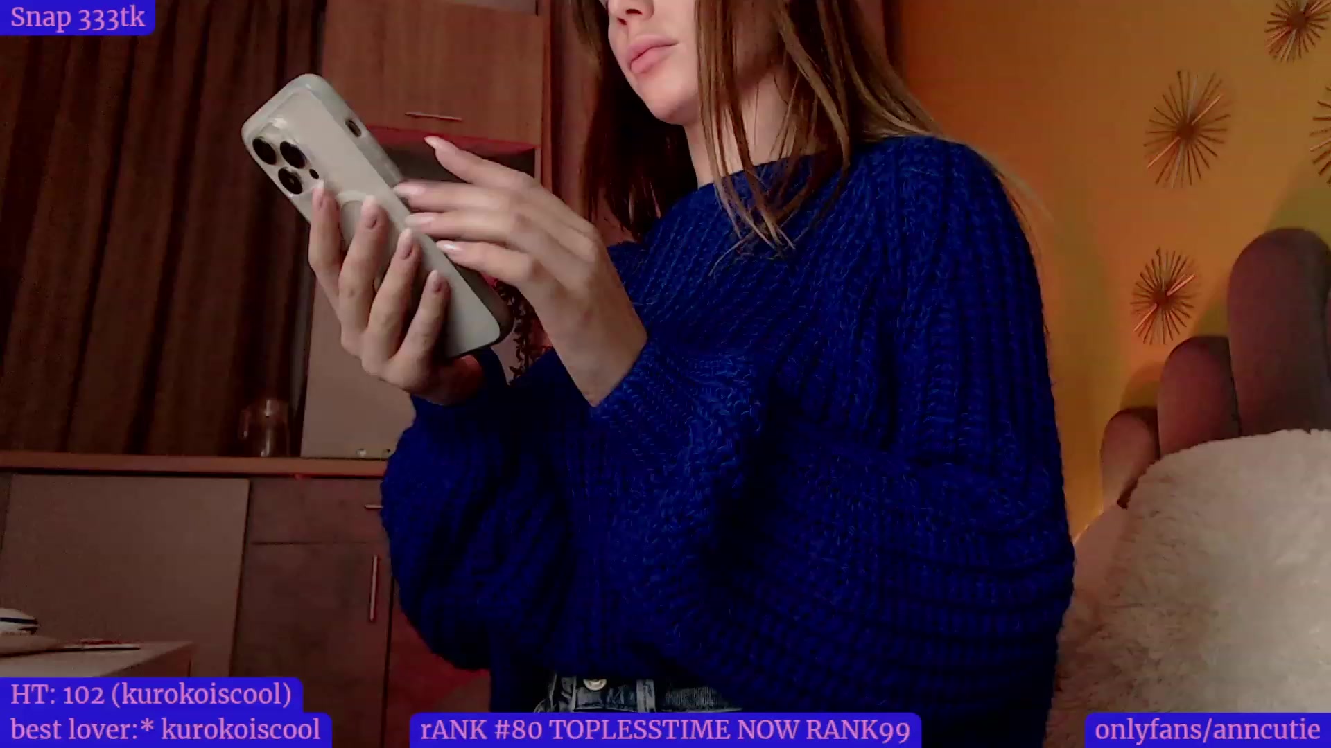 Gallery image thumbnail from AnnCutie's myfreecams stream on, 12/01/2022, 19:27 image 9 of 20