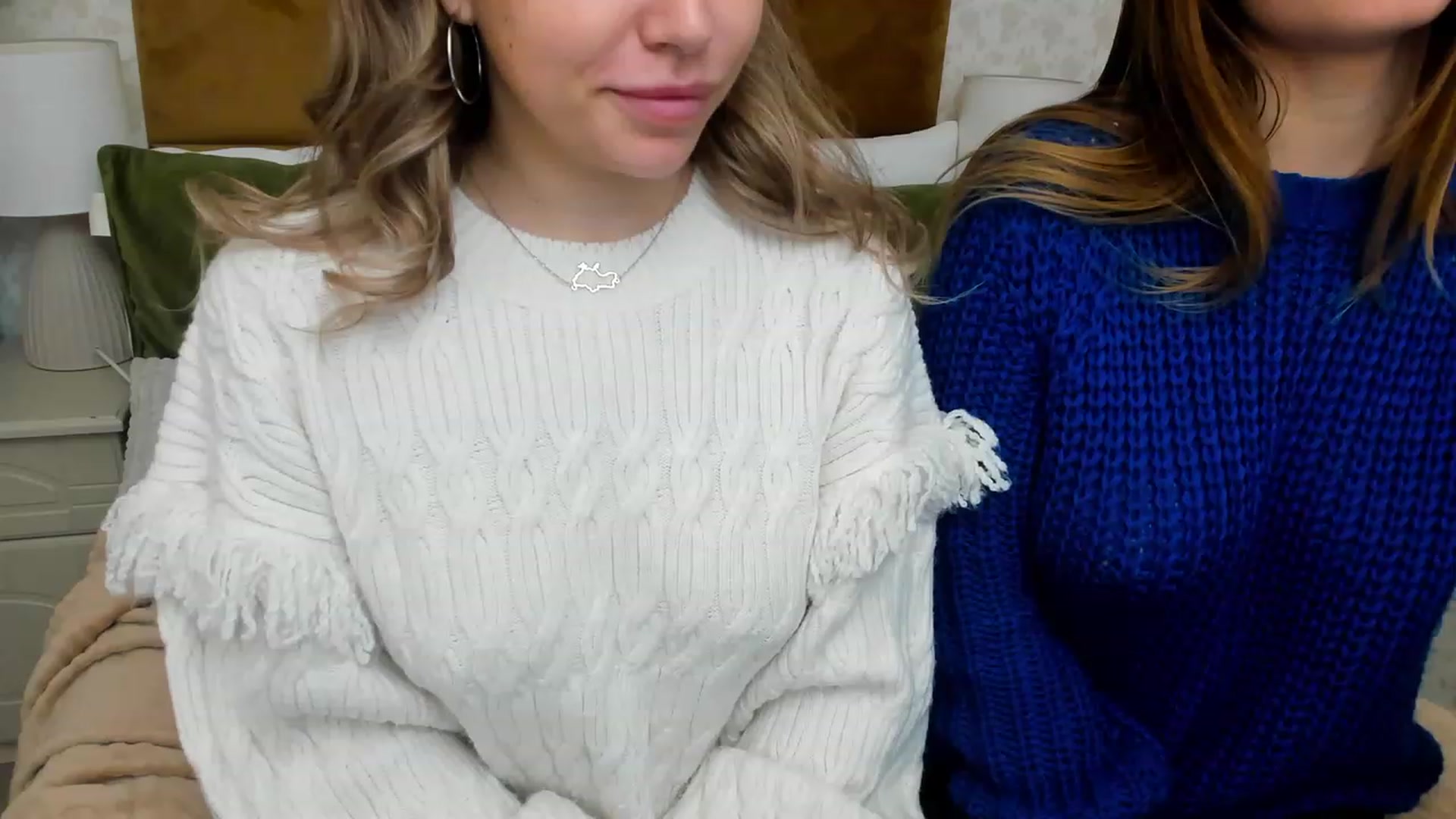 Gallery image thumbnail from AnnCutie's myfreecams stream on, 12/03/2022, 07:52 image 10 of 20