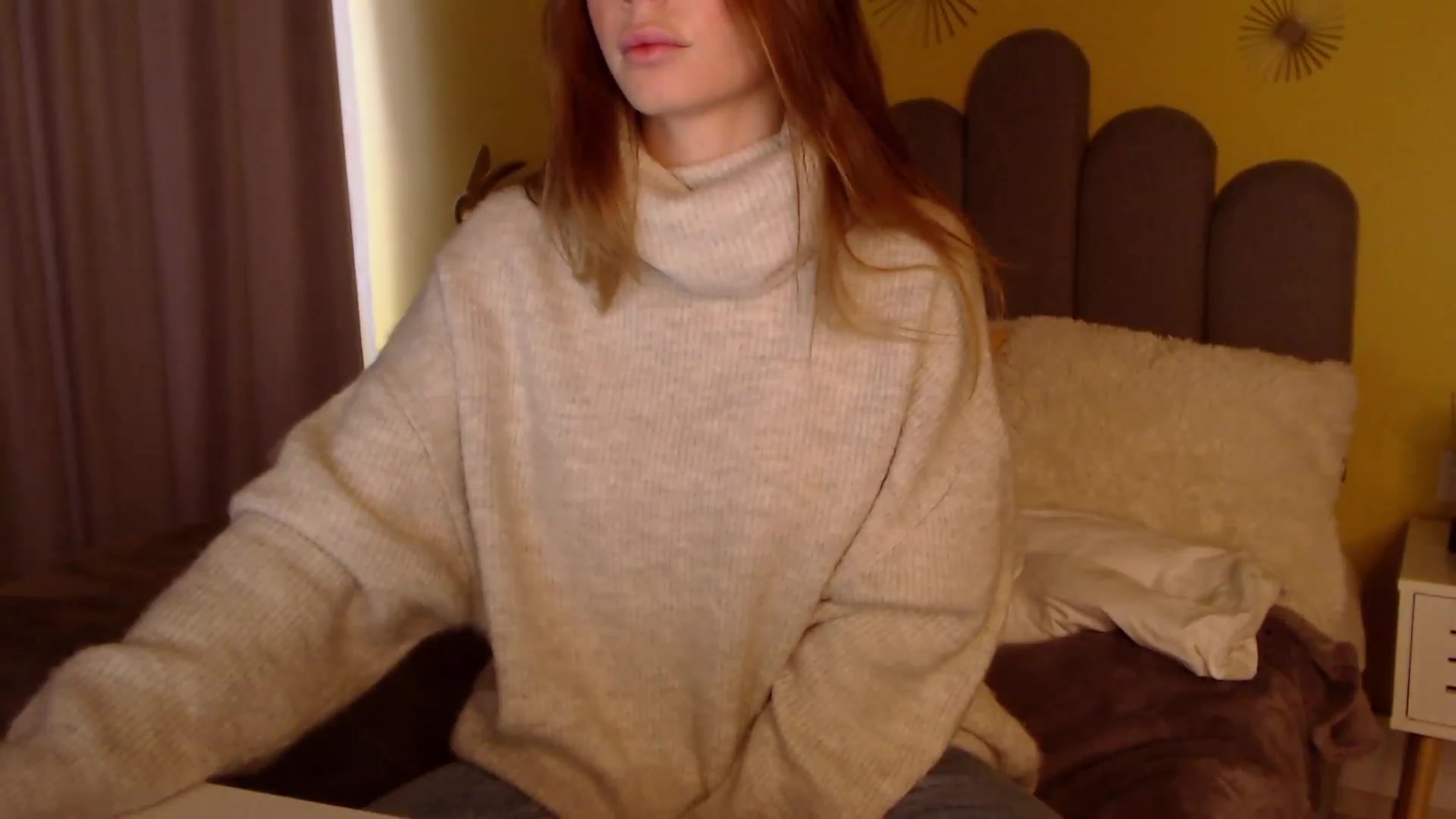 Gallery image thumbnail from AnnCutie's myfreecams stream on, 12/07/2022, 07:26 image 15 of 20