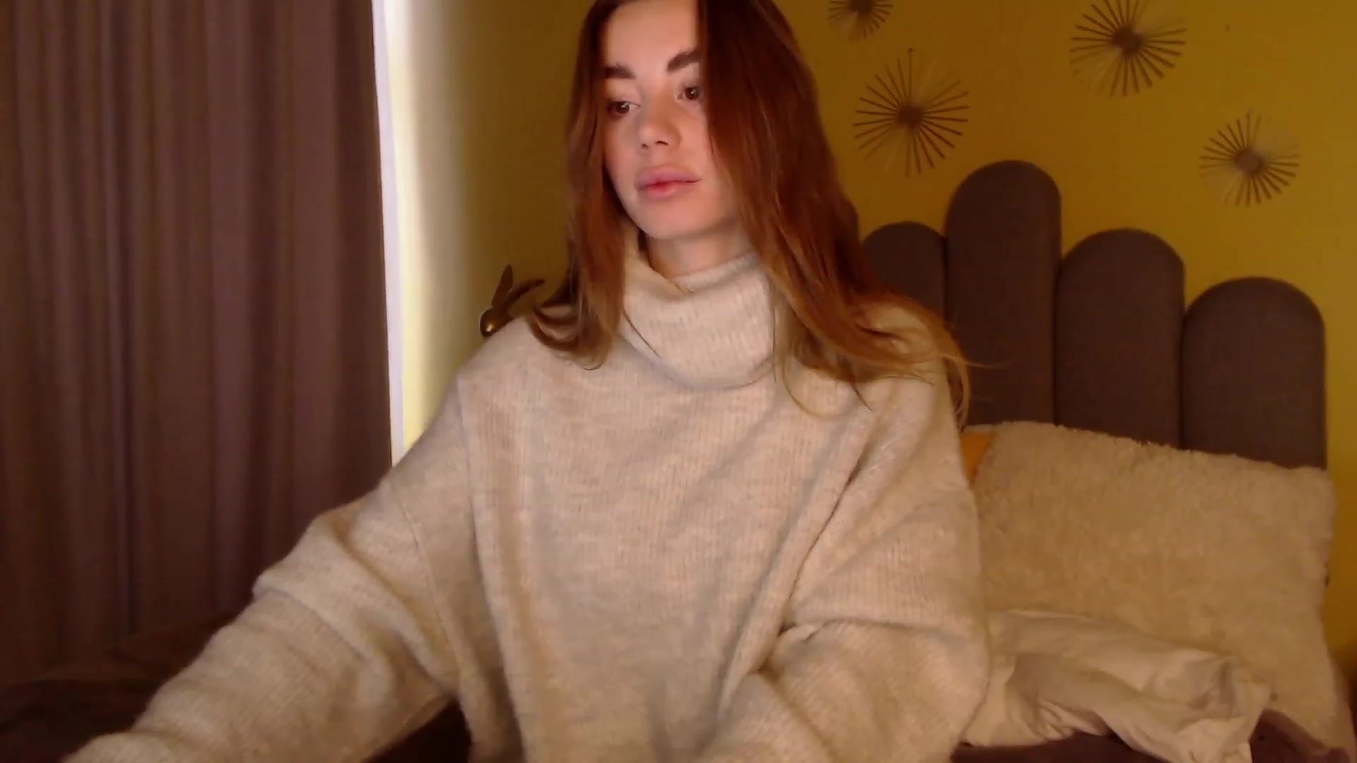 Gallery image thumbnail from AnnCutie's myfreecams stream on, 12/07/2022, 07:26 image 12 of 20