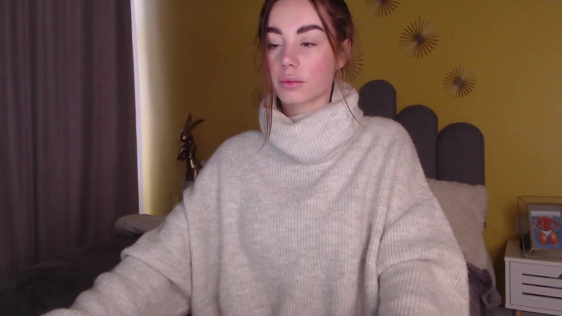 Gallery image thumbnail from AnnCutie's myfreecams stream on, 12/07/2022, 07:26 image 7 of 20