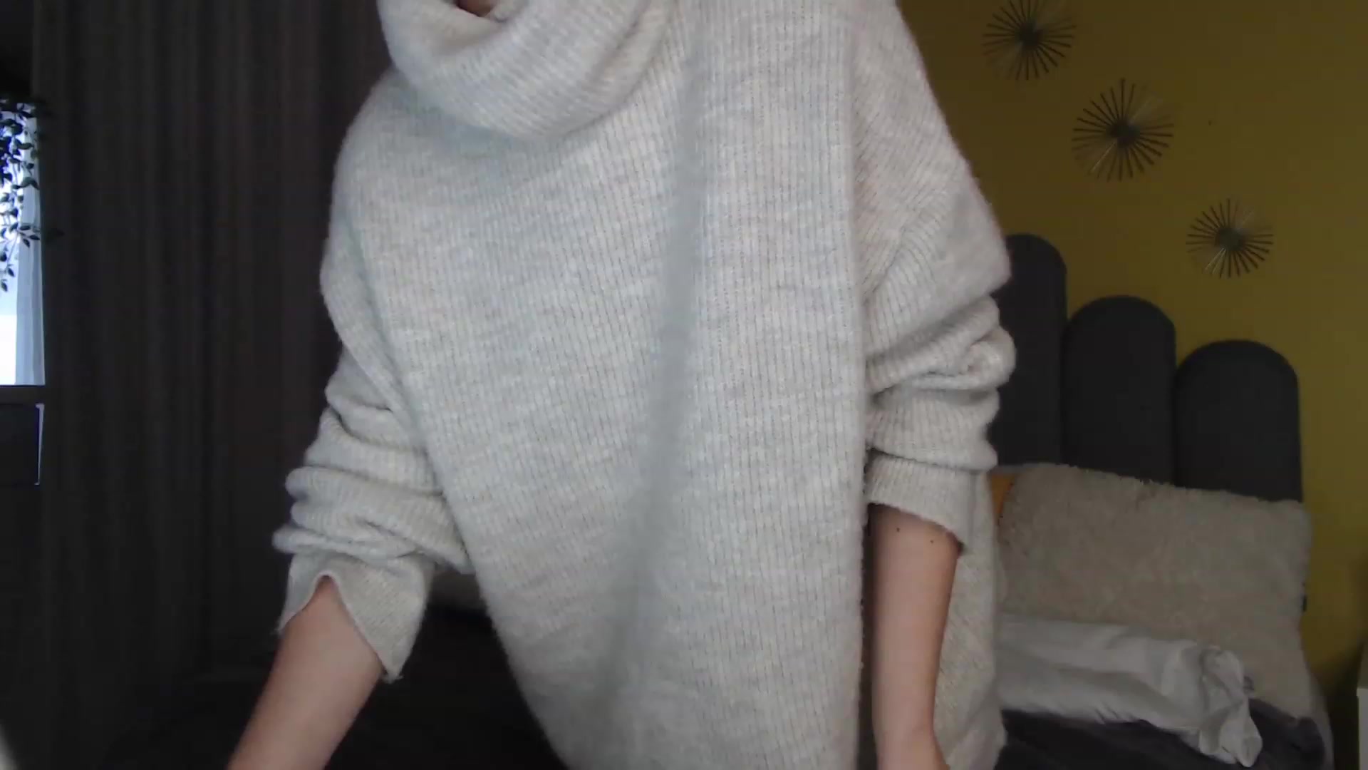 Gallery image thumbnail from AnnCutie's myfreecams stream on, 12/07/2022, 07:26 image 1 of 20