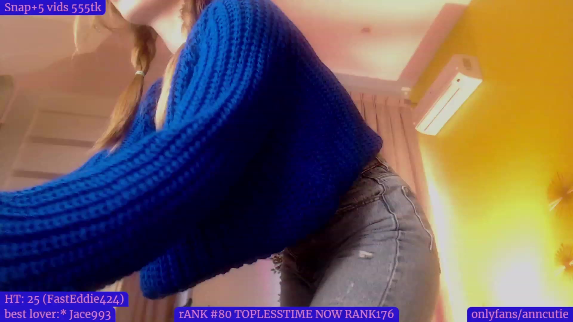 Gallery image thumbnail from AnnCutie's myfreecams stream on, 12/08/2022, 13:00 image 4 of 20