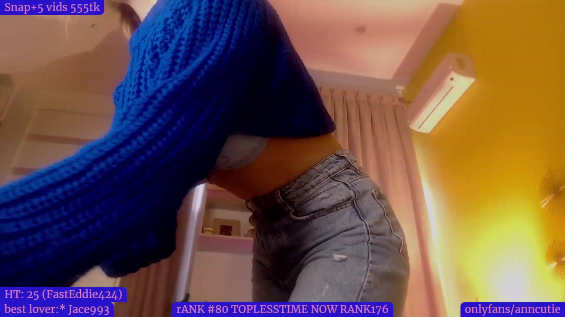 Gallery image thumbnail from AnnCutie's myfreecams stream on, 12/08/2022, 13:00 image 1 of 20