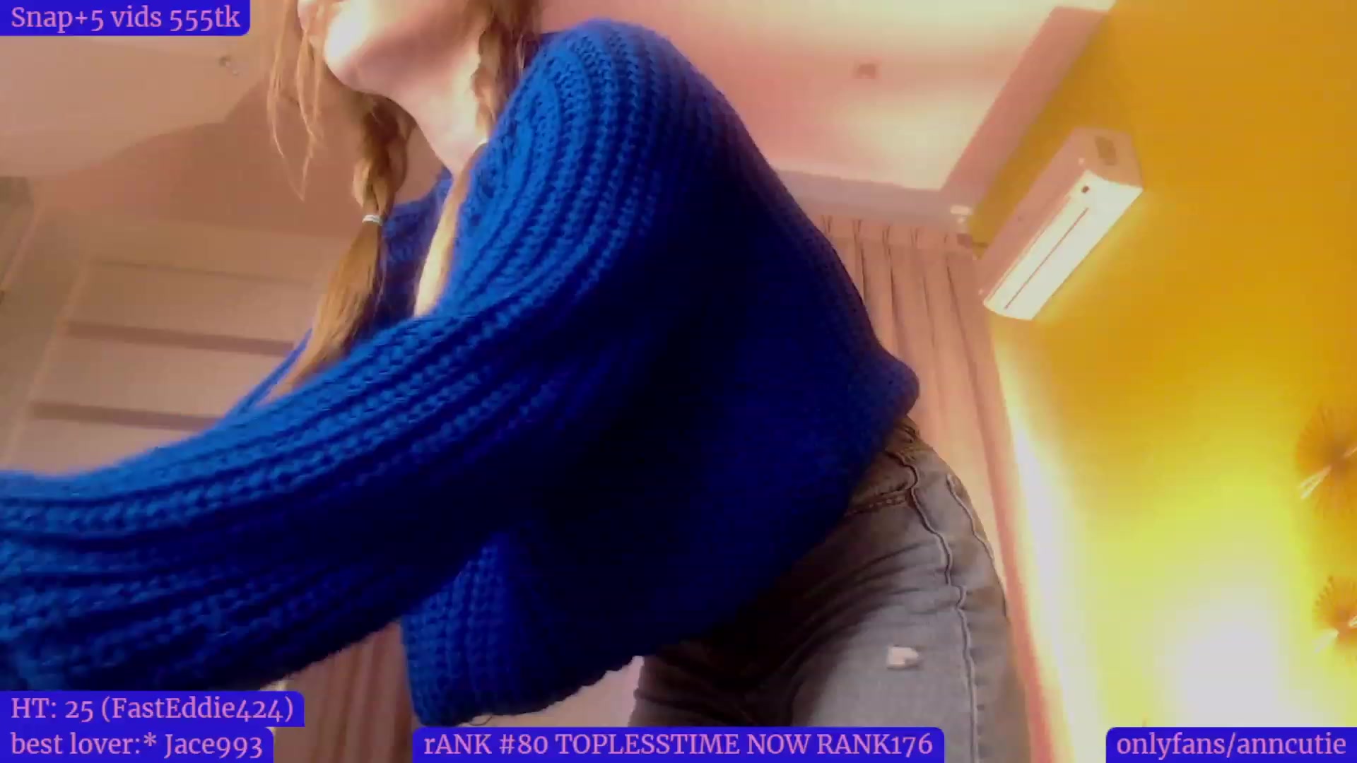 Gallery image thumbnail from AnnCutie's myfreecams stream on, 12/08/2022, 13:00 image 5 of 20