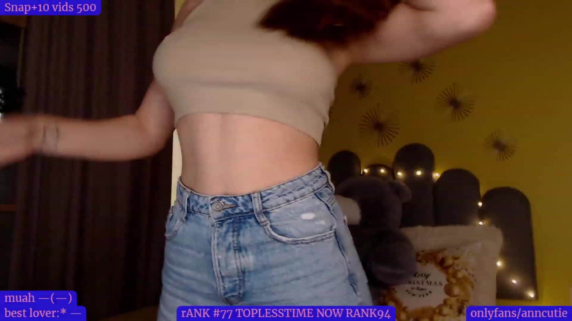 Gallery image thumbnail from AnnCutie's myfreecams stream on, 12/15/2022, 13:13 image 9 of 20