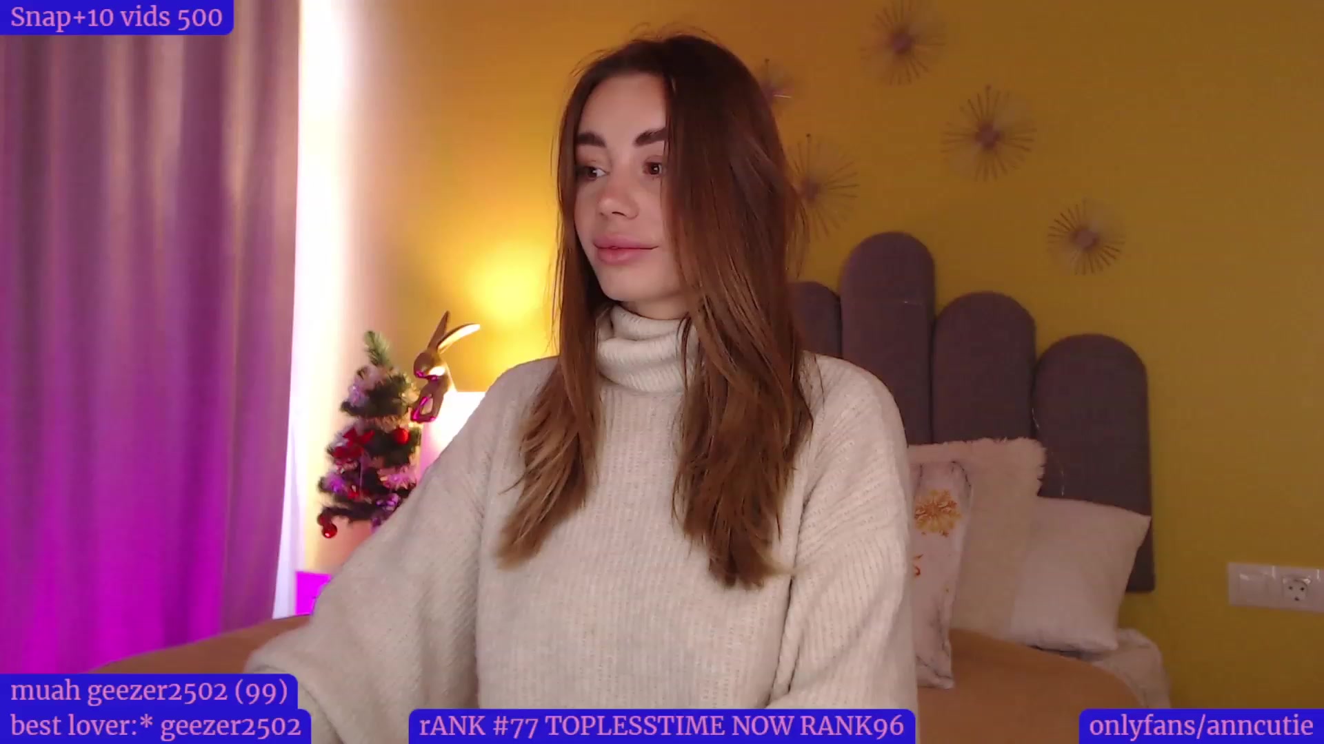 Gallery image thumbnail from AnnCutie's myfreecams stream on, 12/17/2022, 07:07 image 10 of 20