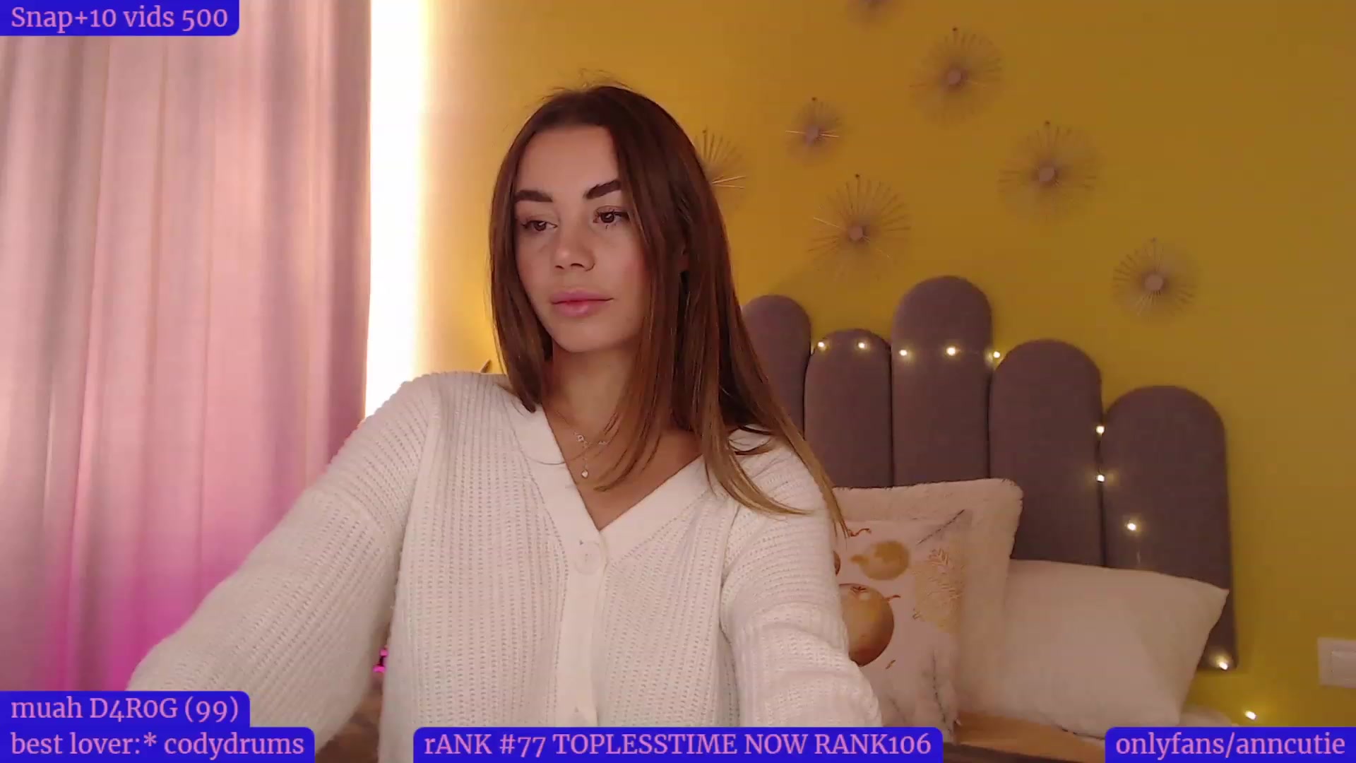 Gallery image thumbnail from AnnCutie's myfreecams stream on, 12/21/2022, 11:24 image 19 of 20