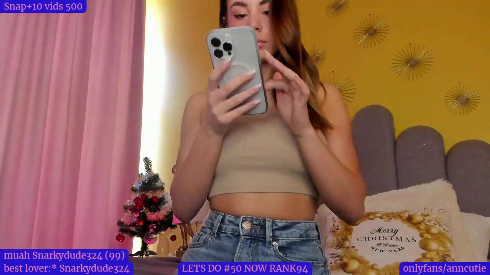 Gallery image thumbnail from AnnCutie's myfreecams stream on, 12/23/2022, 07:27 image 12 of 20
