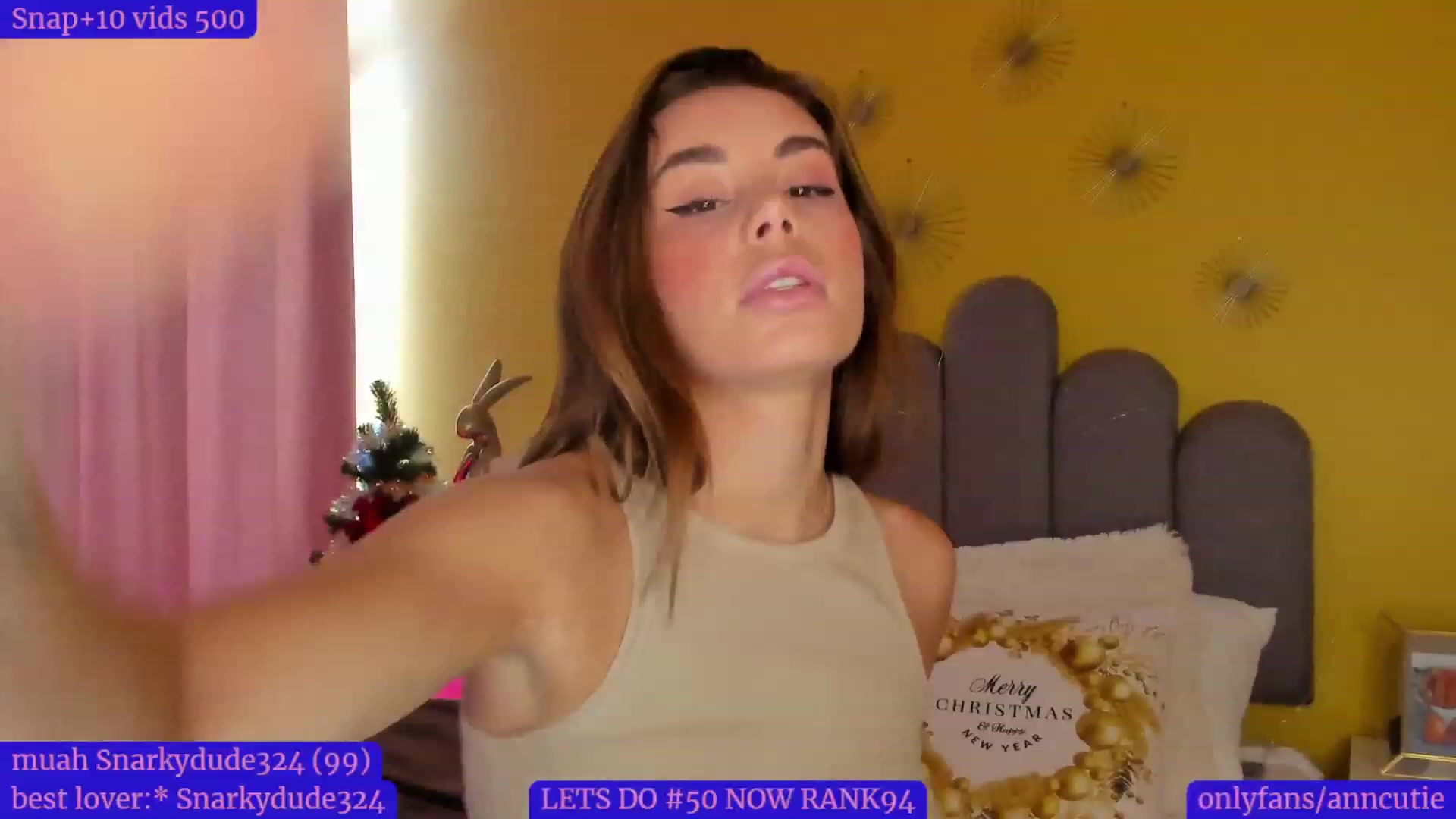 Gallery image thumbnail from AnnCutie's myfreecams stream on, 12/23/2022, 09:18 image 1 of 20