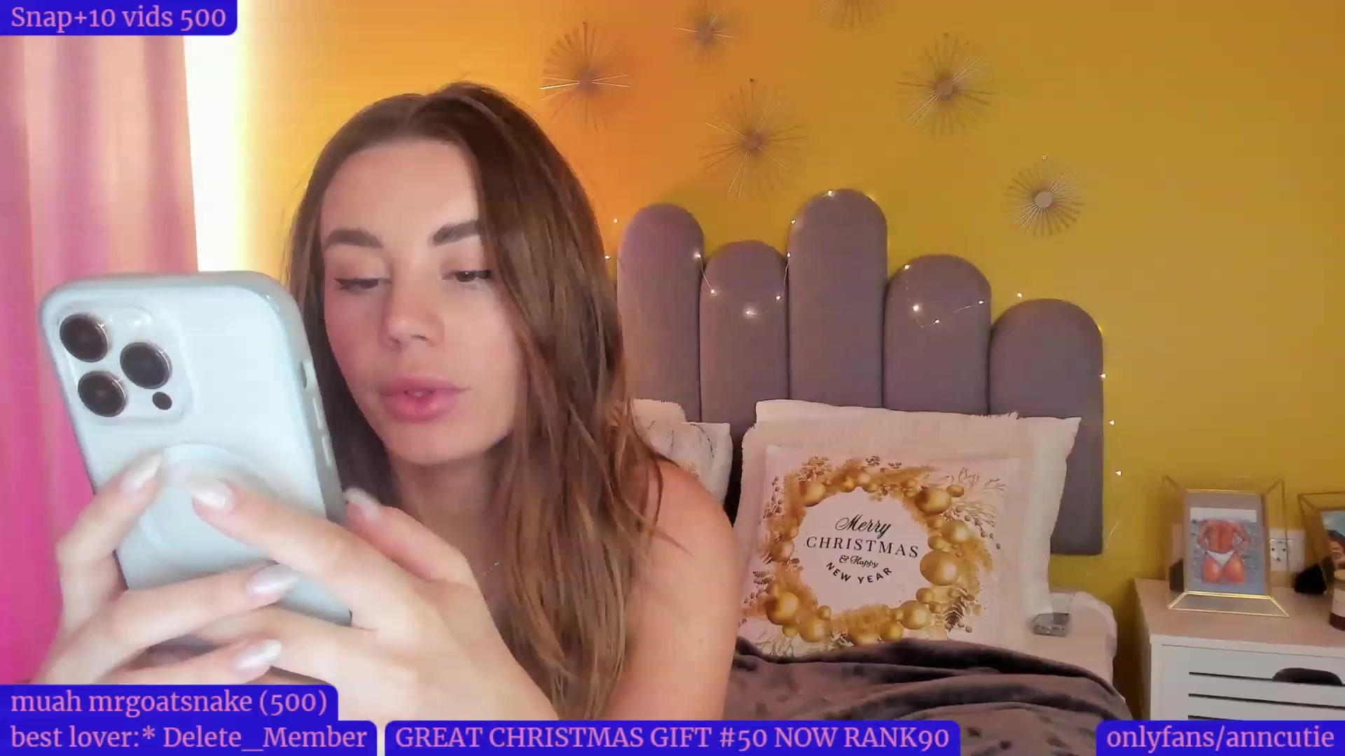 Gallery image thumbnail from AnnCutie's myfreecams stream on, 12/23/2022, 12:30 image 14 of 20