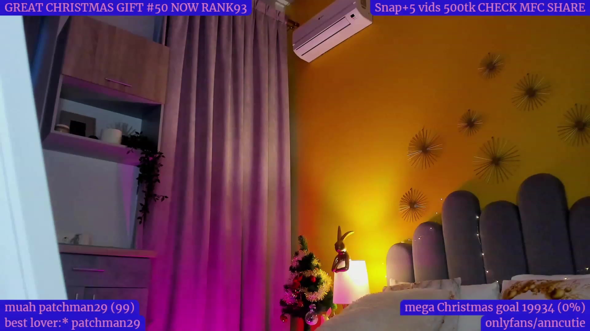 Gallery image thumbnail from AnnCutie's myfreecams stream on, 12/24/2022, 14:53 image 17 of 20