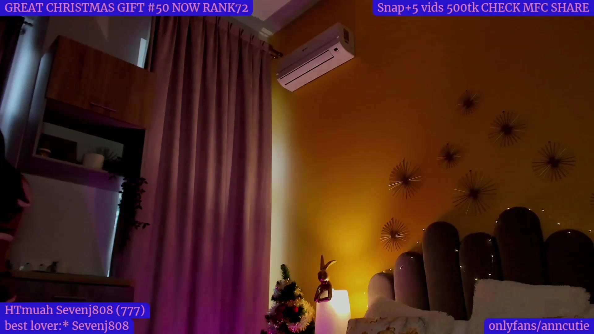 Gallery image thumbnail from AnnCutie's myfreecams stream on, 12/25/2022, 13:01 image 19 of 20