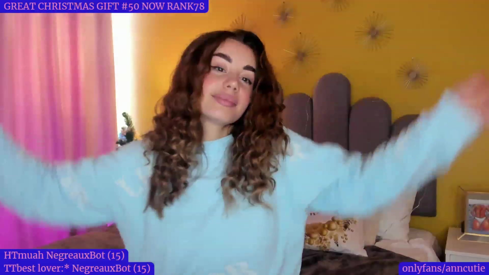 Gallery image thumbnail from AnnCutie's myfreecams stream on, 12/28/2022, 13:38 image 14 of 20