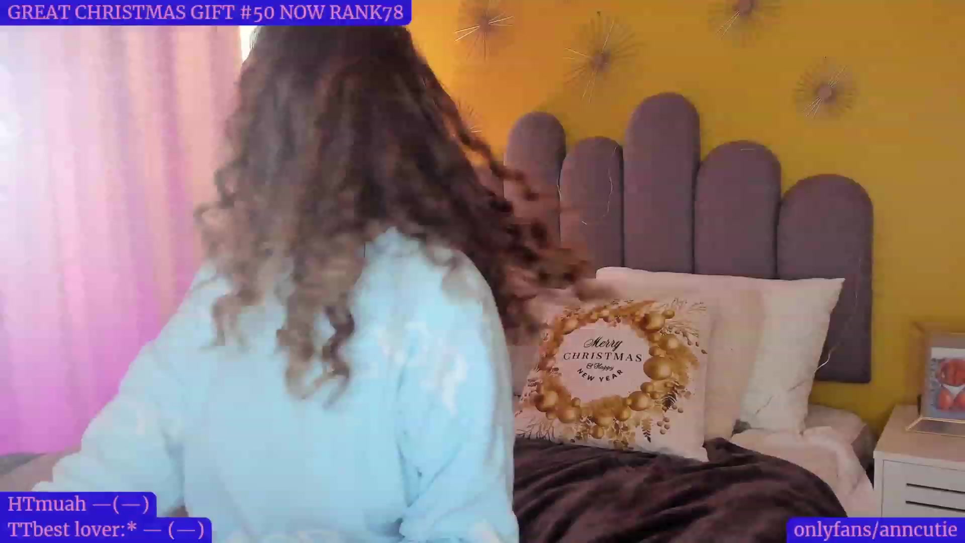 Gallery image thumbnail from AnnCutie's myfreecams stream on, 12/28/2022, 13:38 image 10 of 20