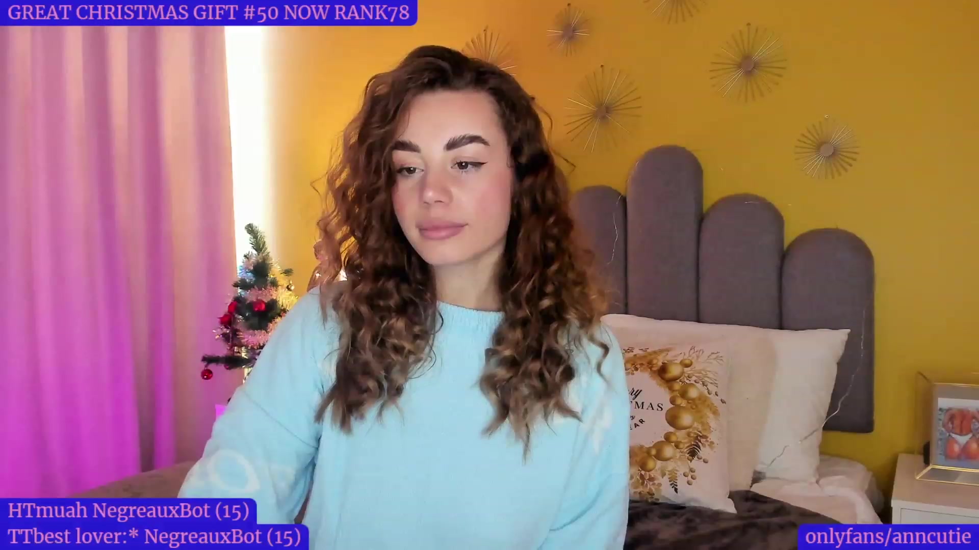 Gallery image thumbnail from AnnCutie's myfreecams stream on, 12/28/2022, 13:38 image 17 of 20