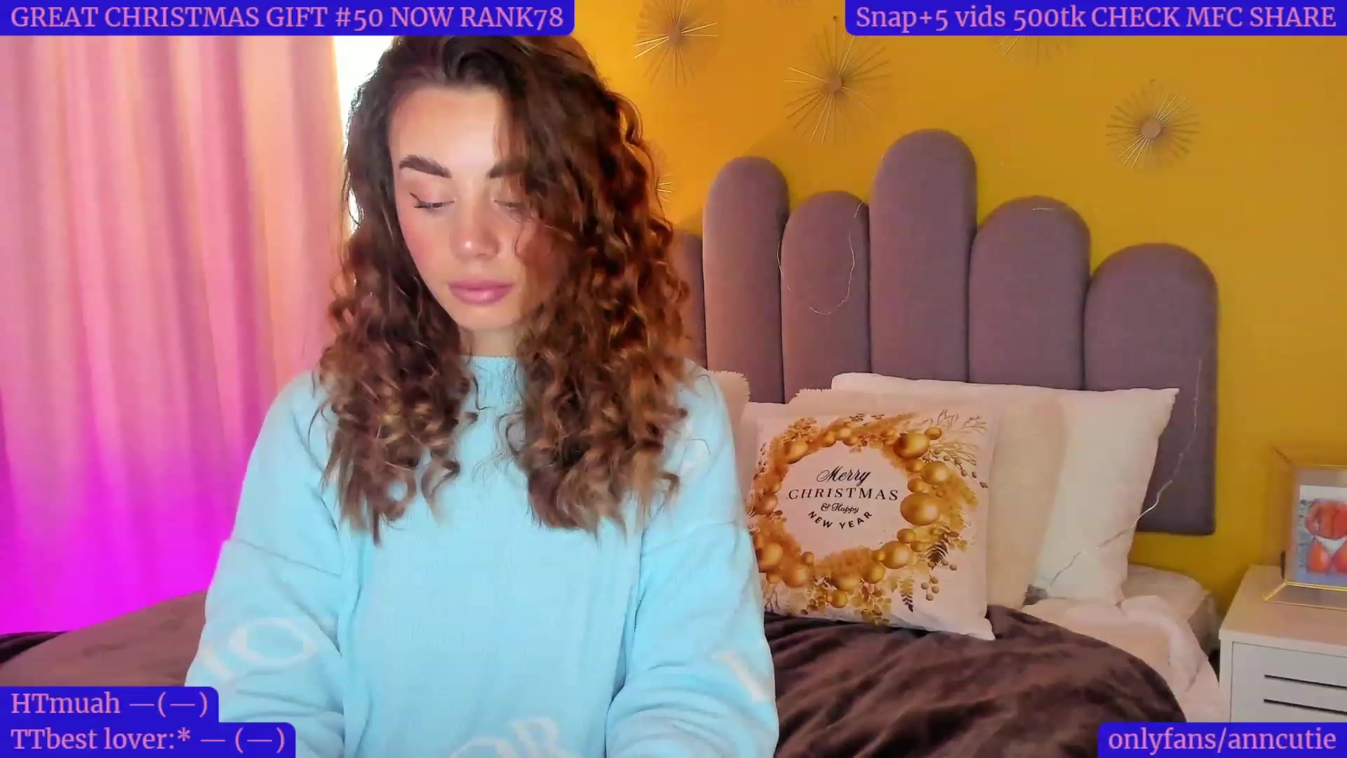 Gallery image thumbnail from AnnCutie's myfreecams stream on, 12/28/2022, 13:38 image 5 of 20