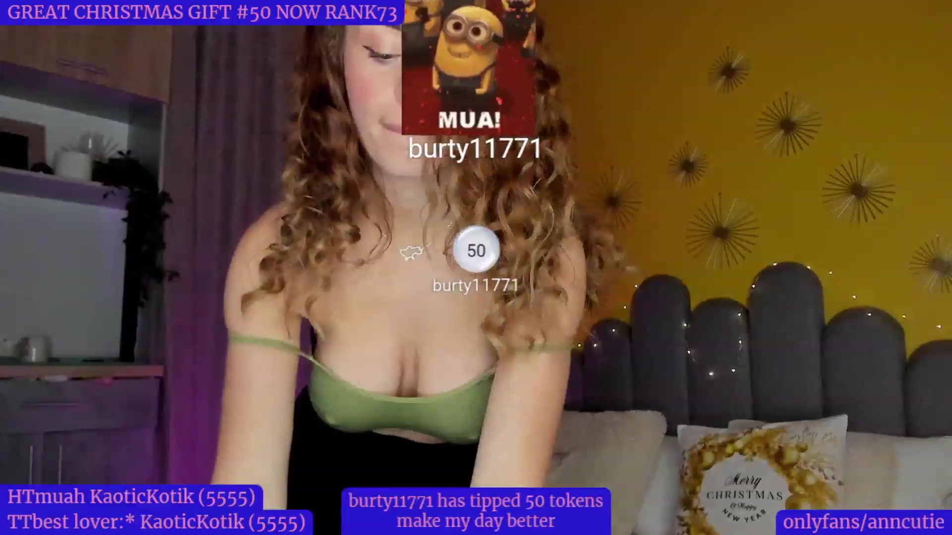 Gallery image thumbnail from AnnCutie's myfreecams stream on, 12/28/2022, 16:39 image 19 of 20
