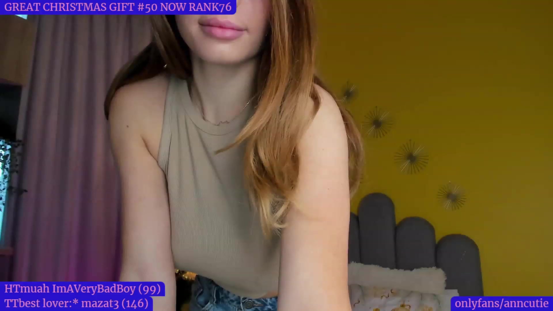 Gallery image thumbnail from AnnCutie's myfreecams stream on, 12/30/2022, 07:59 image 13 of 20