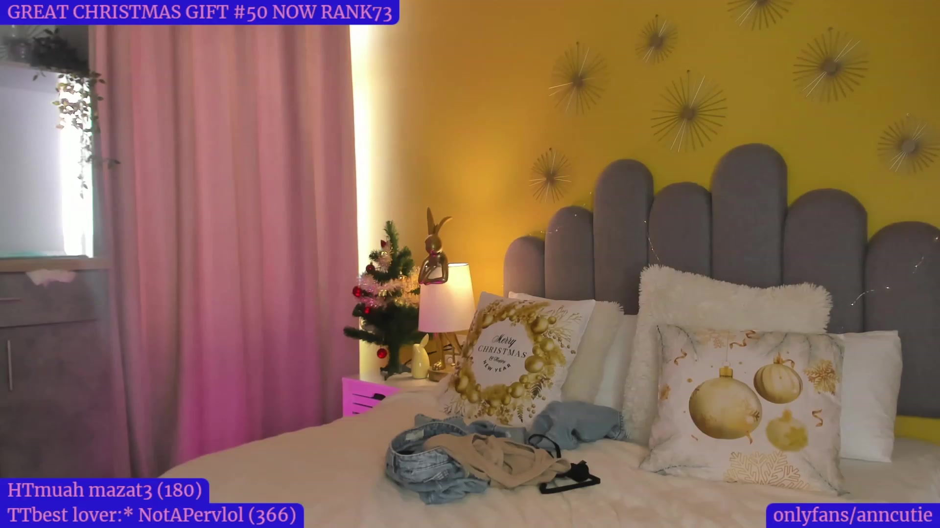Gallery image thumbnail from AnnCutie's myfreecams stream on, 12/31/2022, 11:16 image 8 of 20