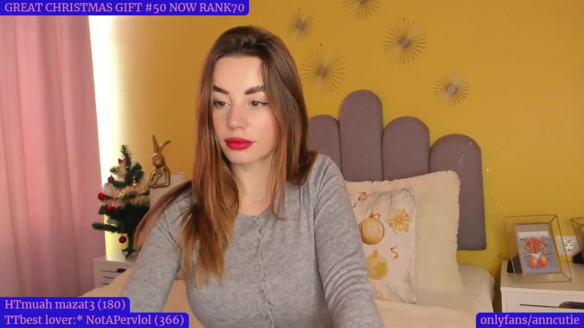 Gallery image thumbnail from AnnCutie's myfreecams stream on, 12/31/2022, 12:38 image 1 of 20