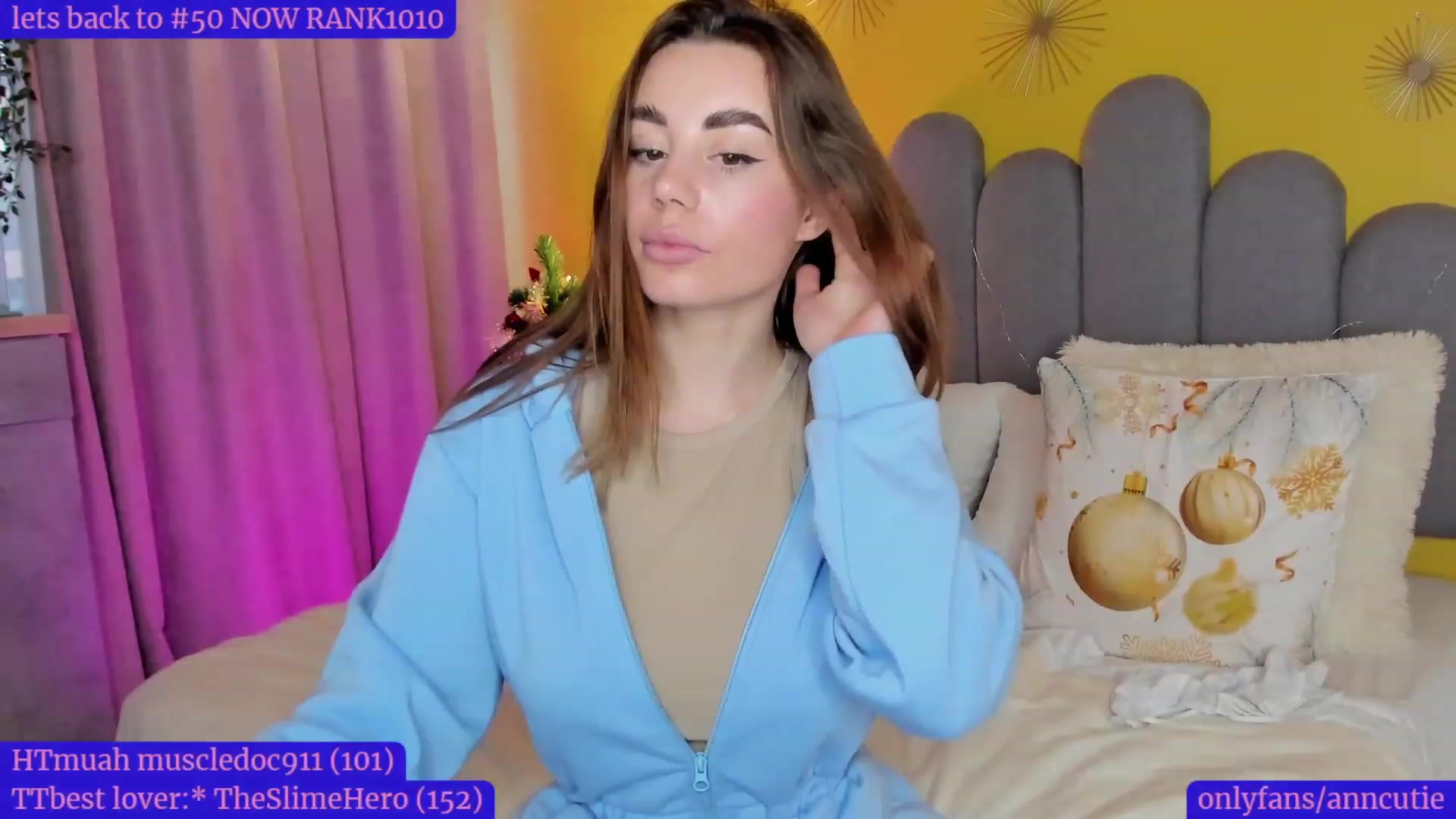 Gallery image thumbnail from AnnCutie's myfreecams stream on, 01/02/2023, 14:38 image 18 of 20