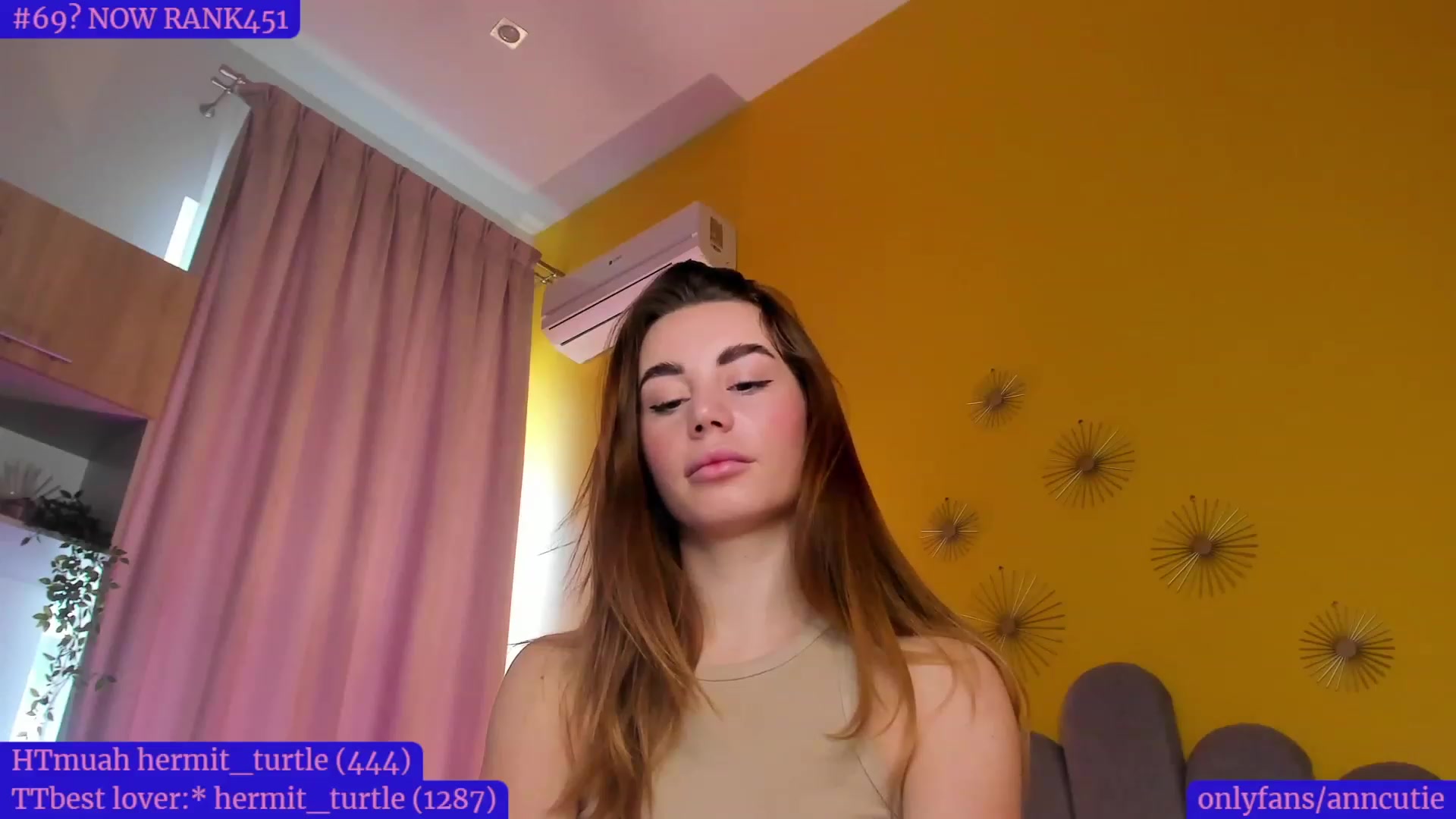Gallery image thumbnail from AnnCutie's myfreecams stream on, 01/04/2023, 08:24 image 7 of 20