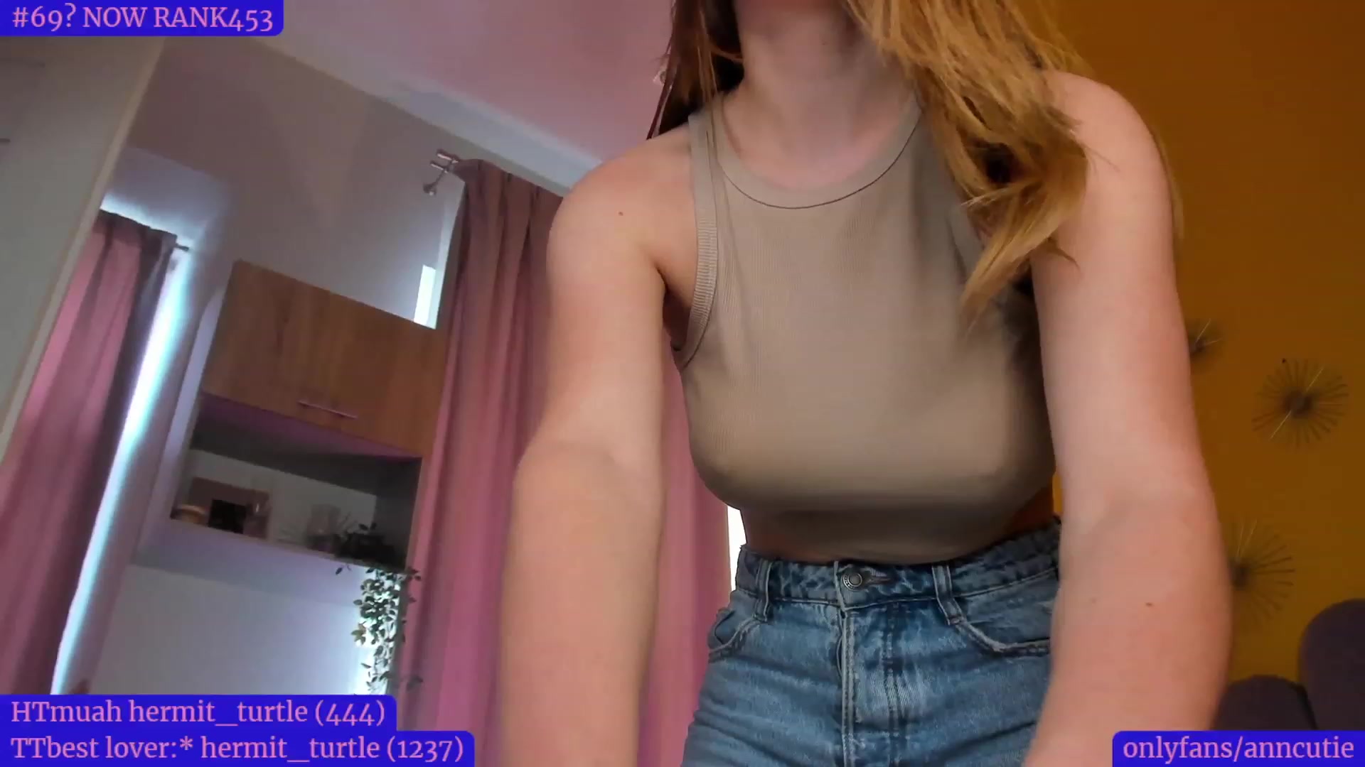 Gallery image thumbnail from AnnCutie's myfreecams stream on, 01/04/2023, 08:24 image 3 of 20