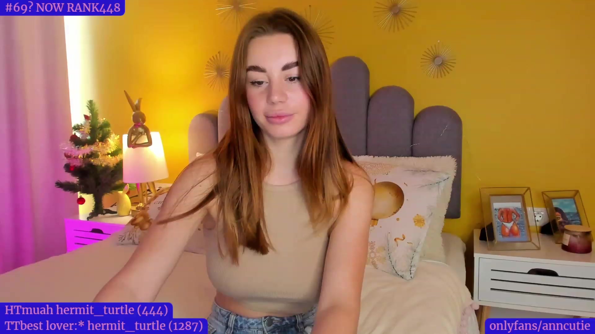 Gallery image thumbnail from AnnCutie's myfreecams stream on, 01/04/2023, 08:24 image 17 of 20