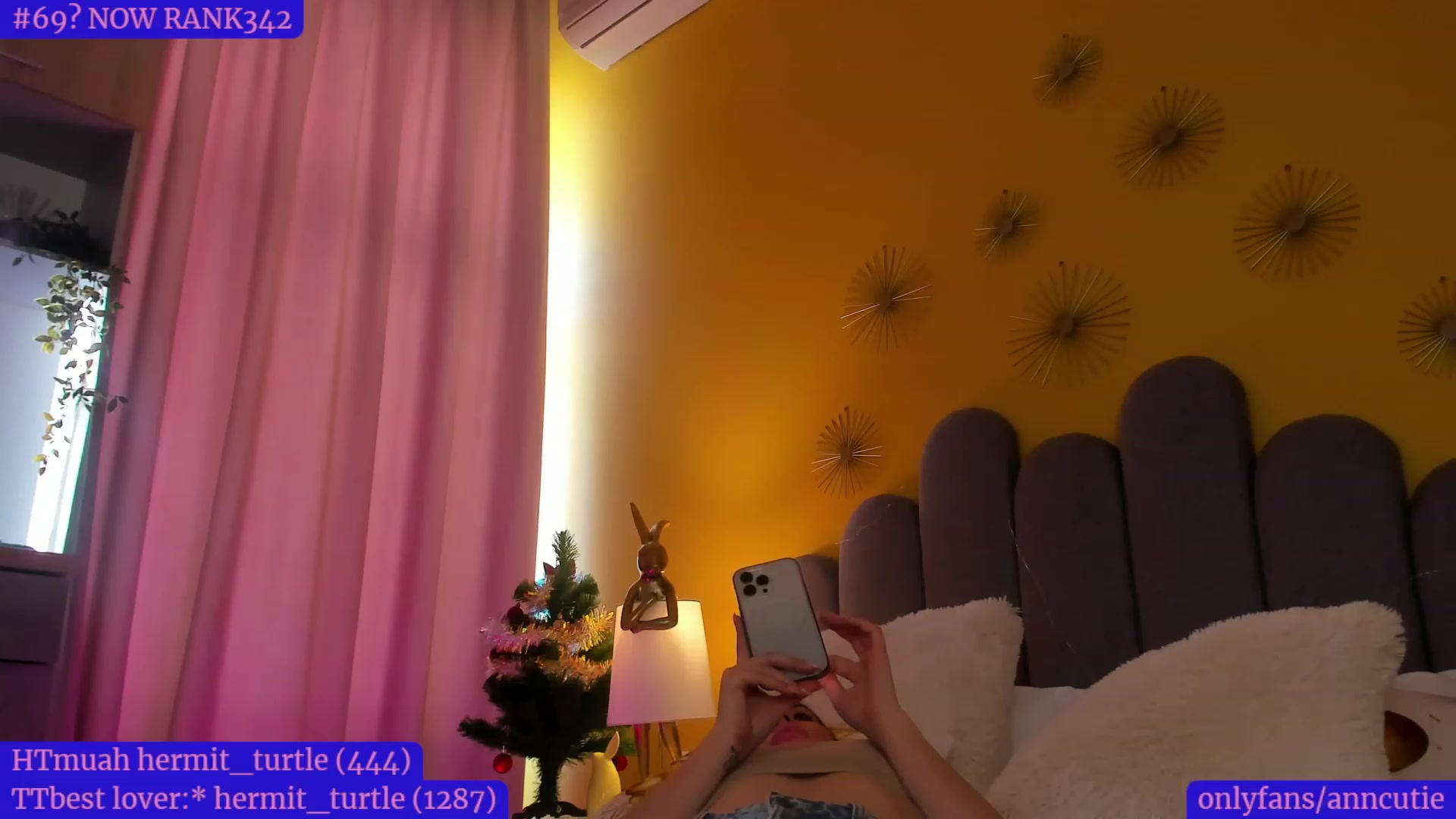 Gallery image thumbnail from AnnCutie's myfreecams stream on, 01/04/2023, 11:40 image 20 of 20