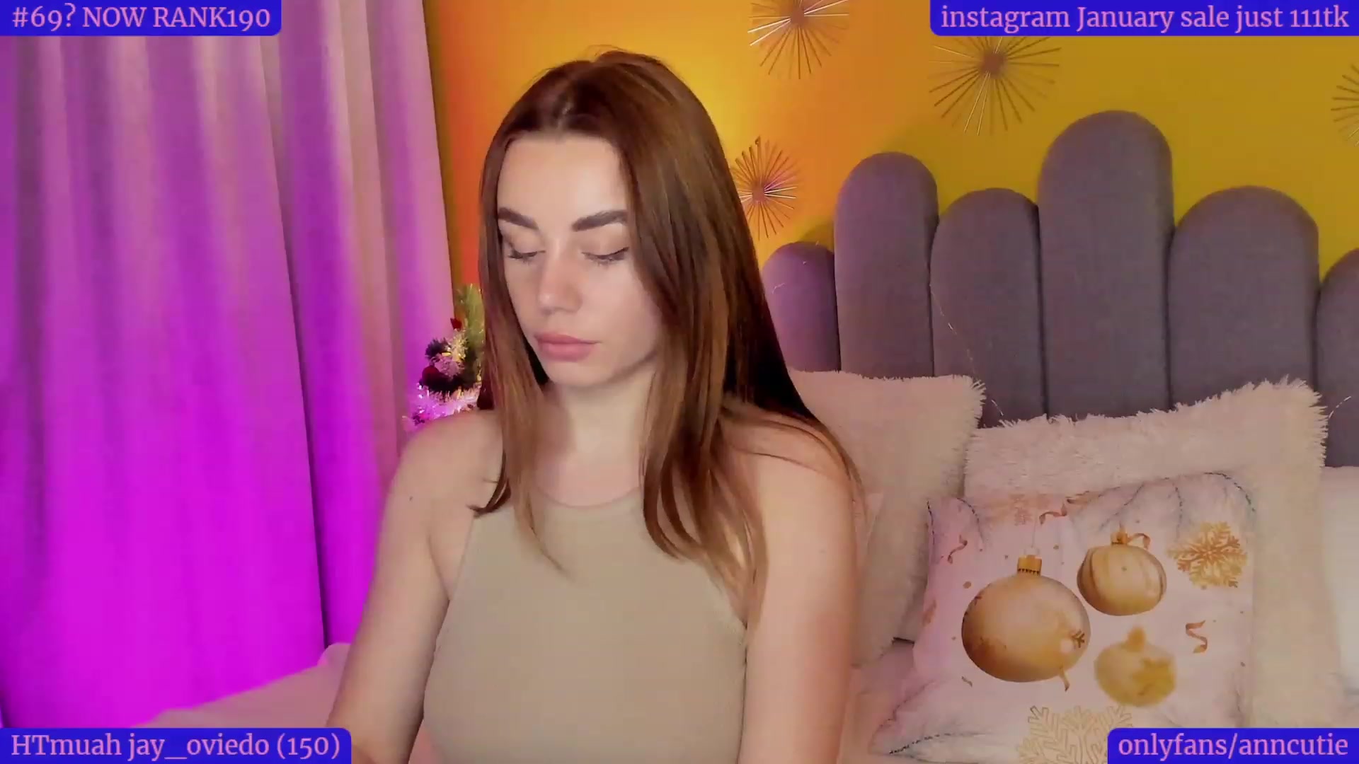 Gallery image thumbnail from AnnCutie's myfreecams stream on, 01/08/2023, 18:45 image 19 of 20