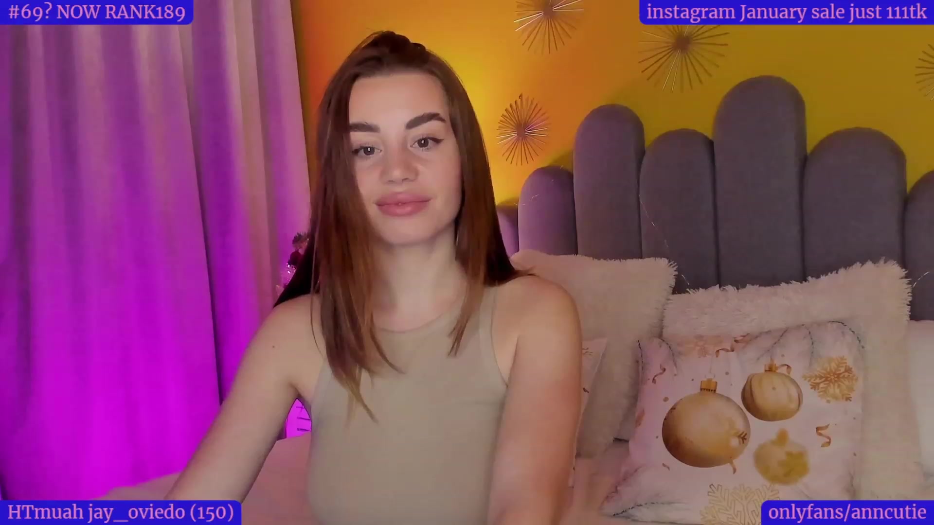 Gallery image thumbnail from AnnCutie's myfreecams stream on, 01/08/2023, 18:45 image 14 of 20