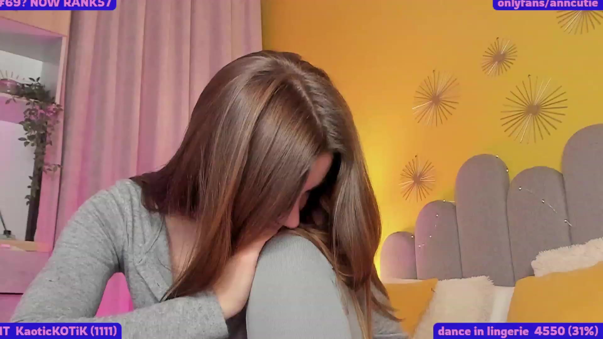 Gallery image thumbnail from AnnCutie's myfreecams stream on, 02/01/2023, 19:39 image 15 of 20