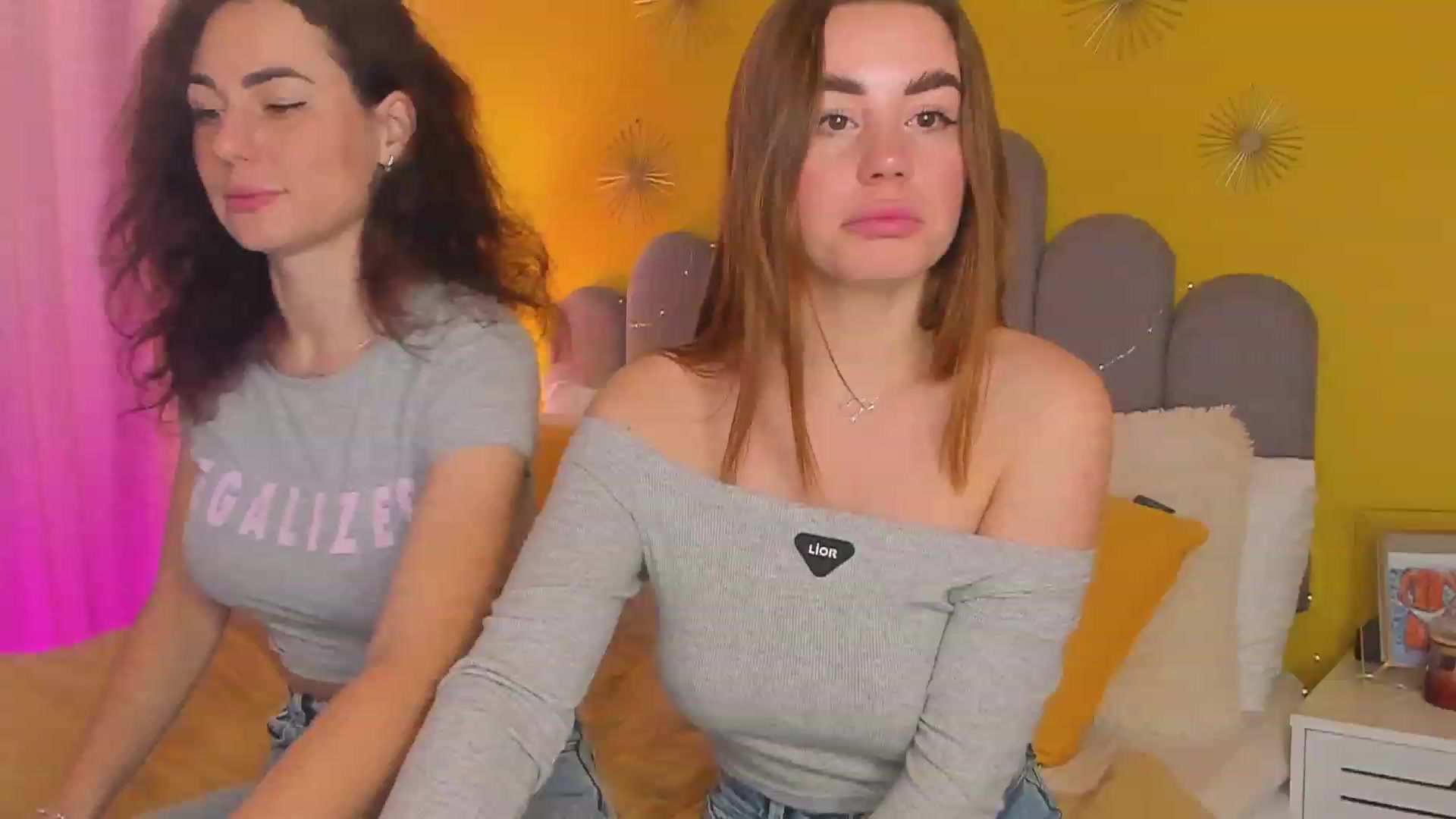 Gallery image thumbnail from AnnCutie's myfreecams stream on, 02/03/2023, 09:23 image 5 of 20