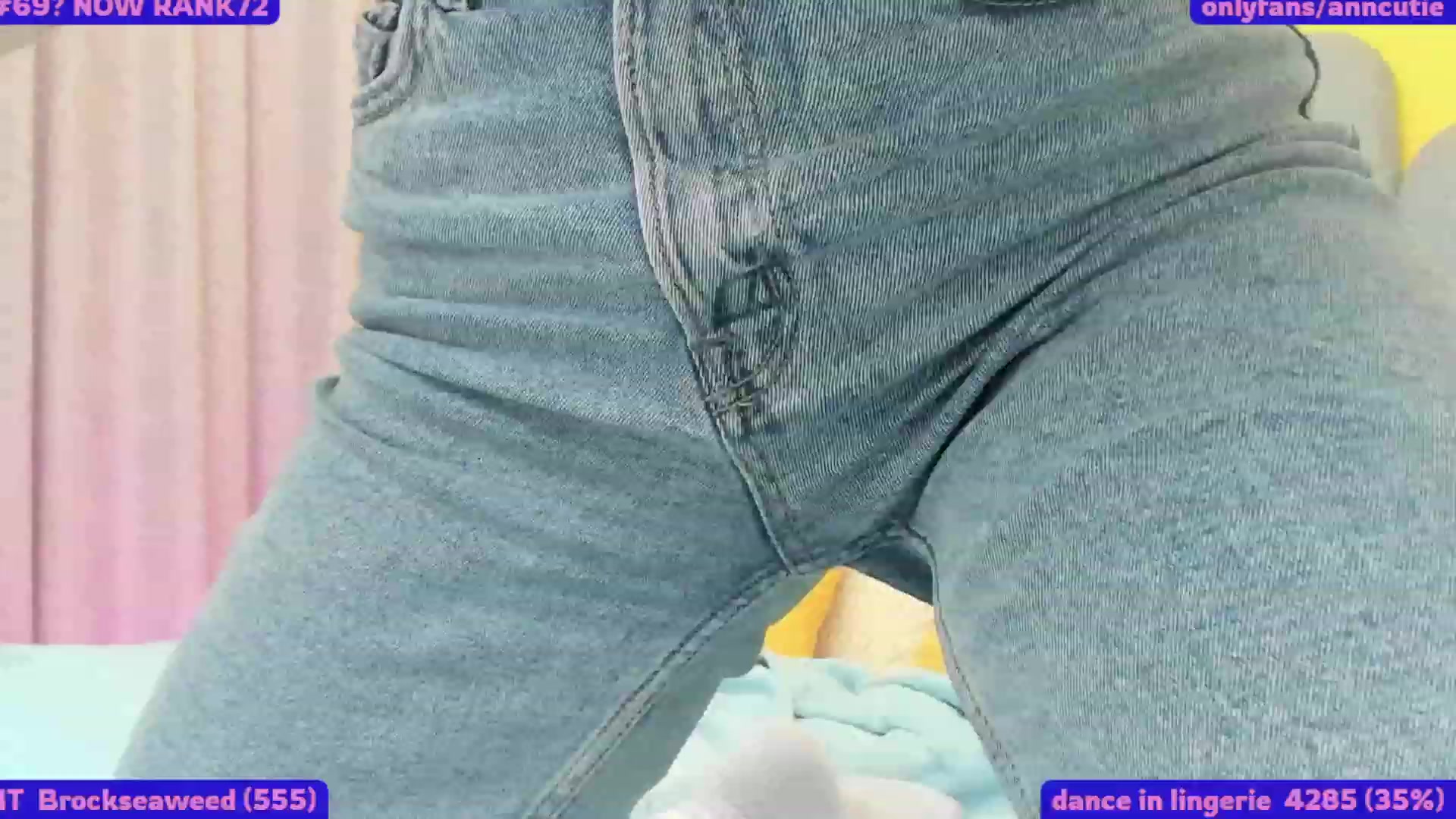 Gallery image thumbnail from AnnCutie's myfreecams stream on, 02/03/2023, 12:59 image 2 of 20