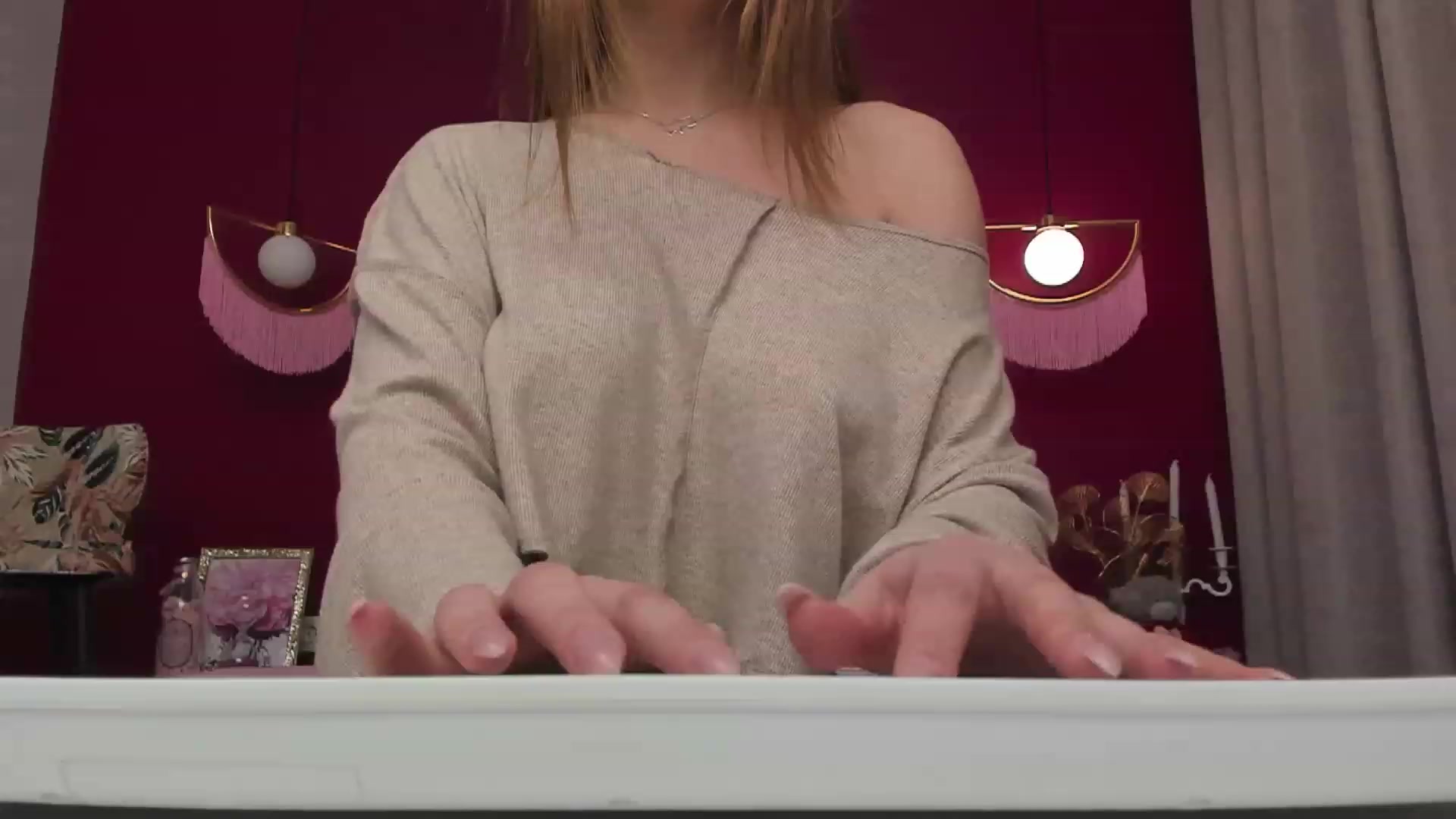 Gallery image thumbnail from AnnCutie's myfreecams stream on, 02/04/2023, 13:47 image 3 of 20