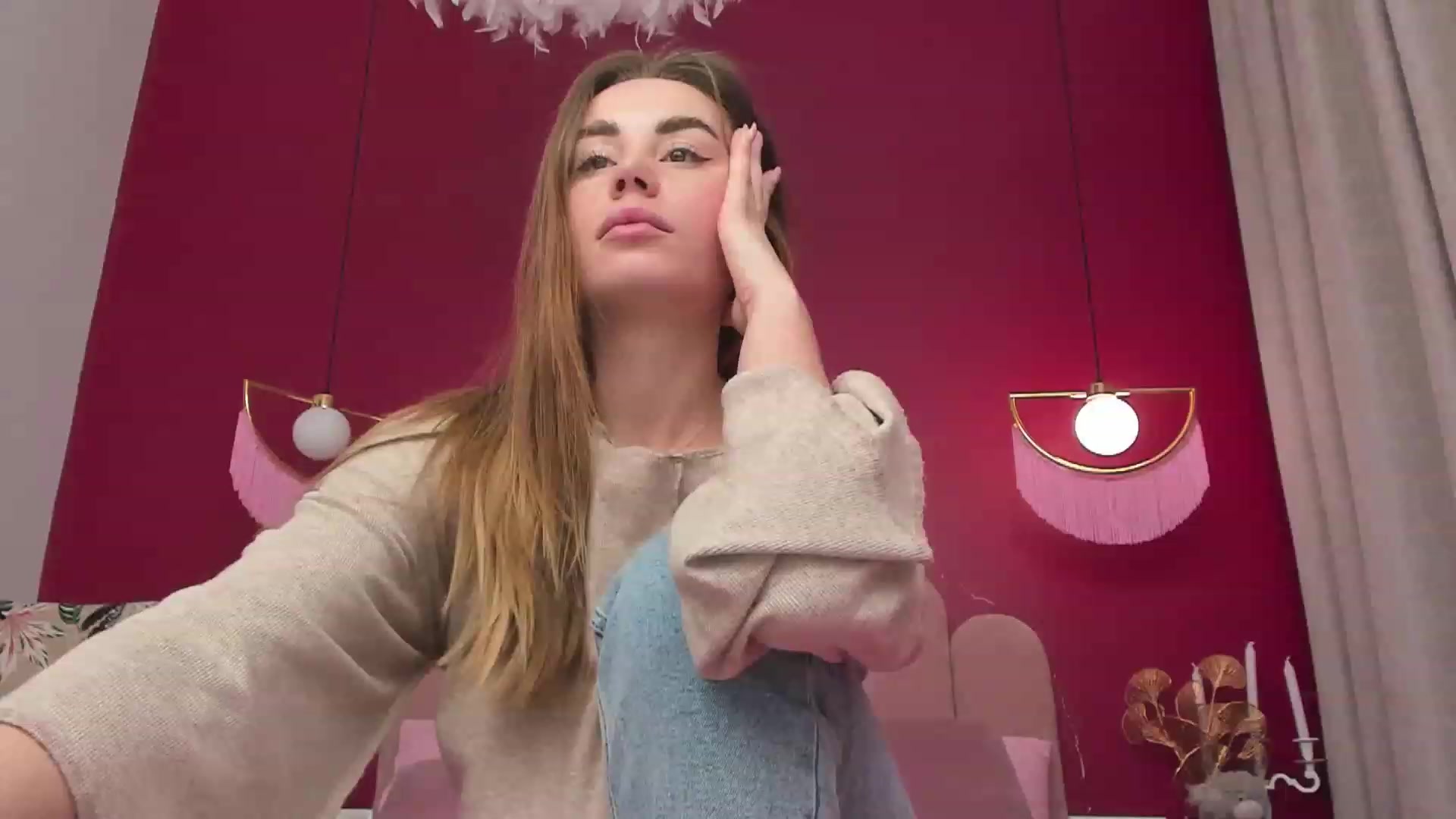 Gallery image thumbnail from AnnCutie's myfreecams stream on, 02/04/2023, 18:03 image 10 of 20