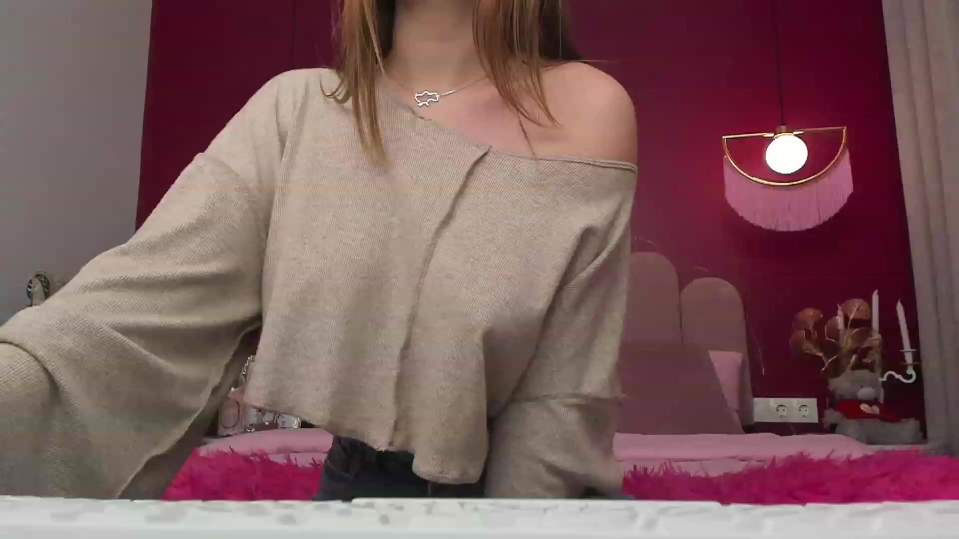 Gallery image thumbnail from AnnCutie's myfreecams stream on, 02/04/2023, 19:11 image 8 of 20