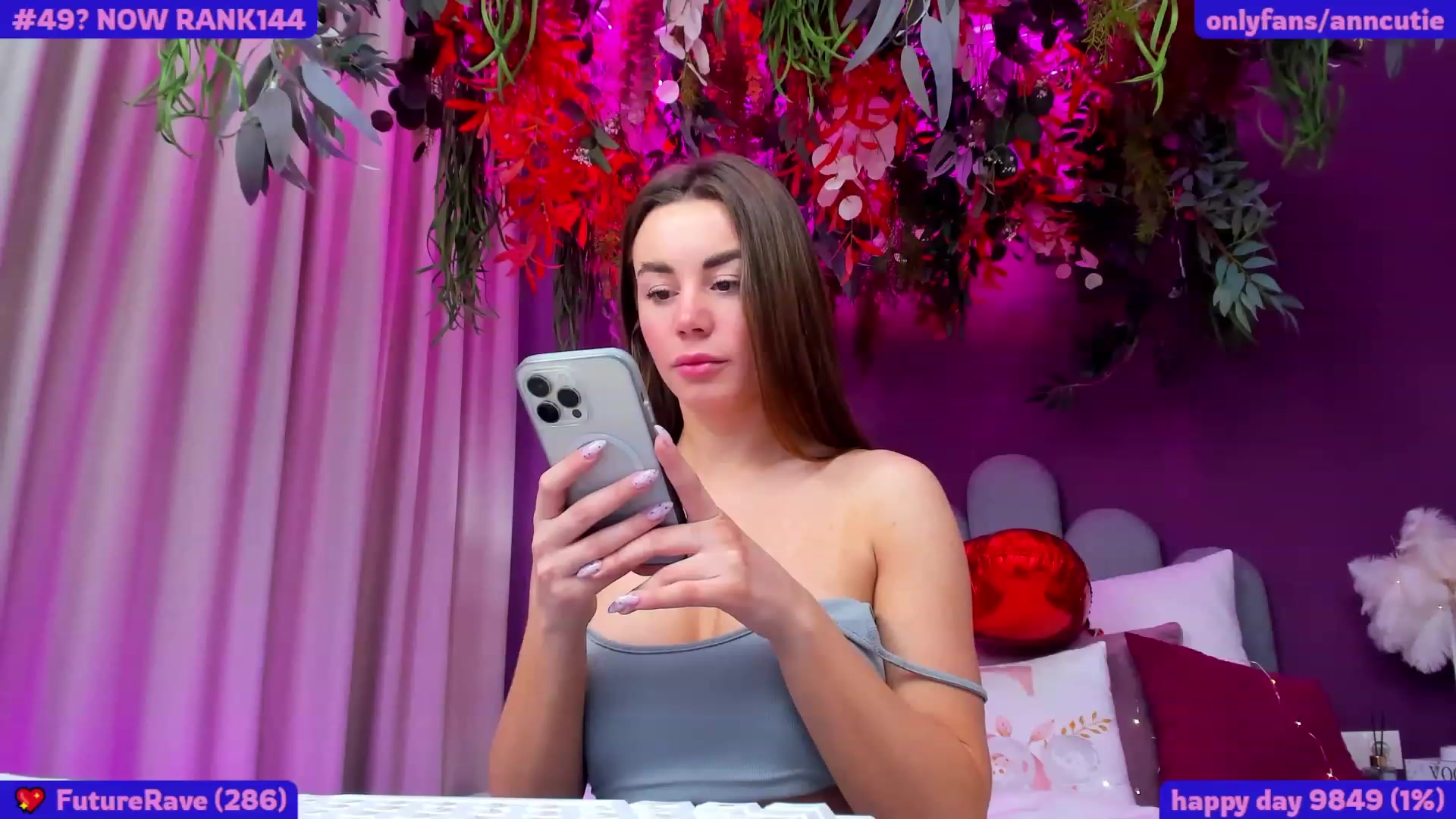Gallery image thumbnail from AnnCutie's myfreecams stream on, 02/17/2023, 09:18 image 3 of 20