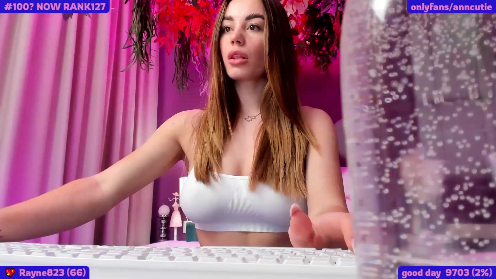 Gallery image thumbnail from AnnCutie's myfreecams stream on, 02/24/2023, 07:39 image 17 of 20