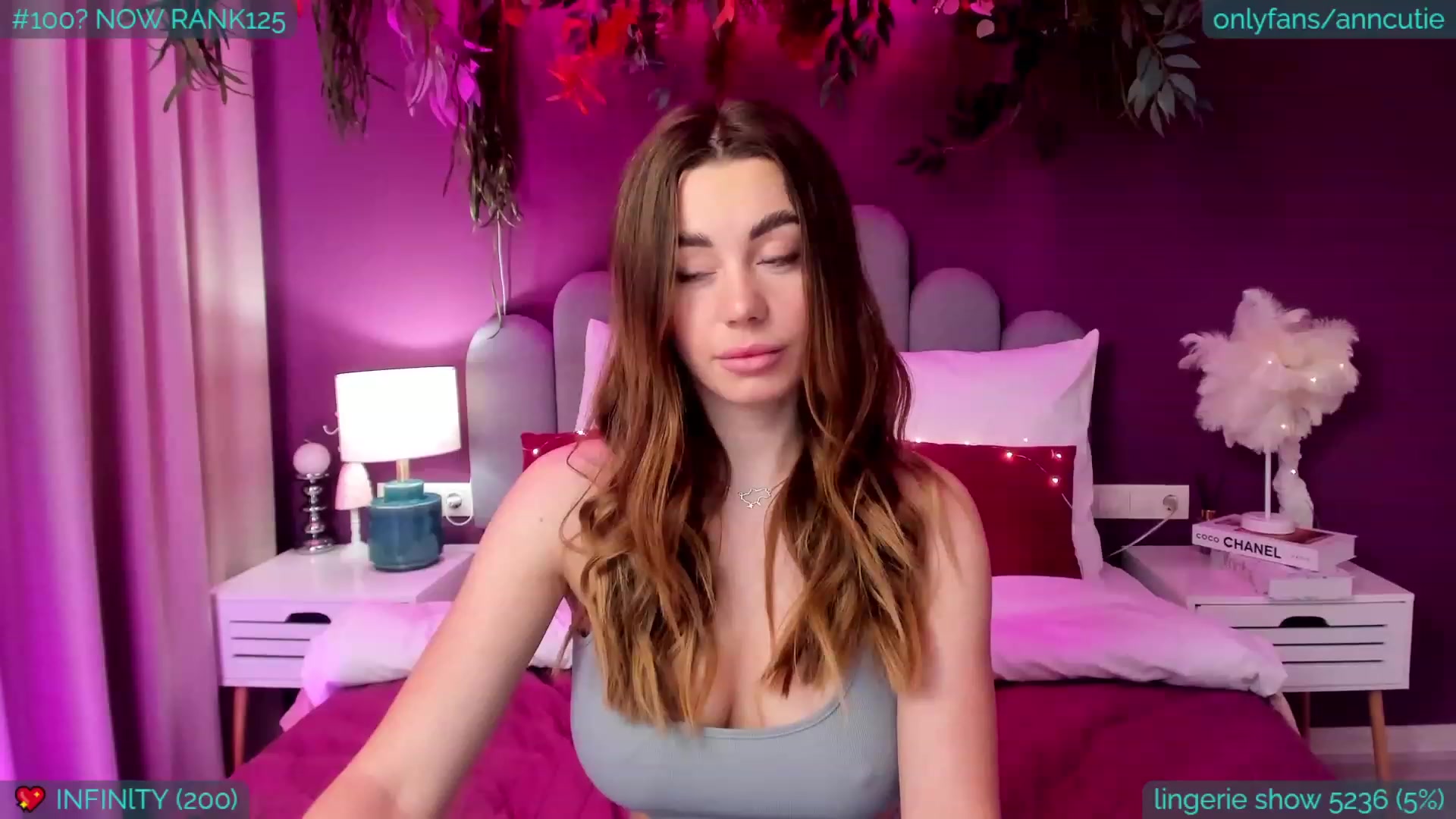 Gallery image thumbnail from AnnCutie's myfreecams stream on, 02/27/2023, 08:16 image 18 of 20