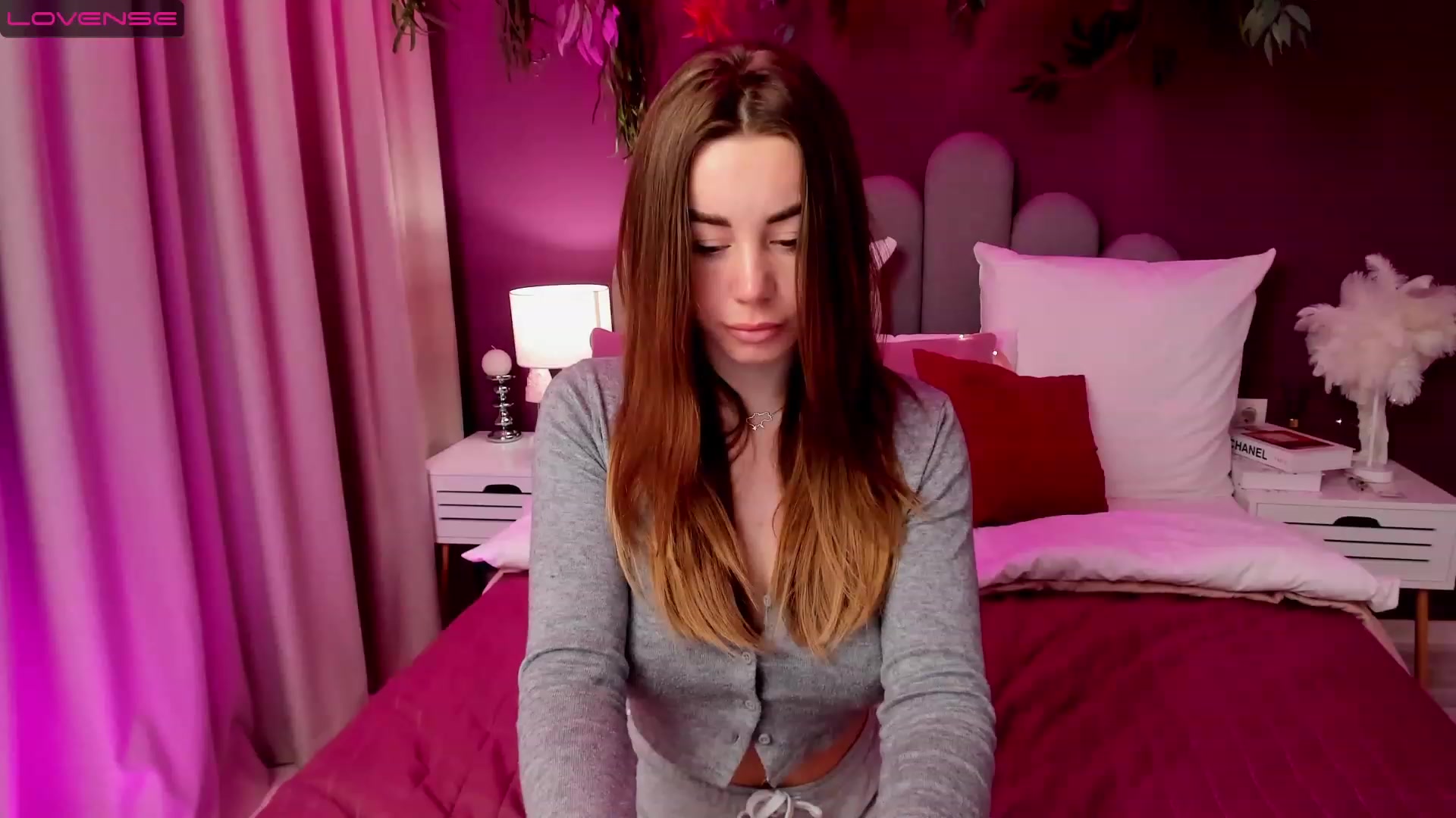 Gallery image thumbnail from AnnCutie's myfreecams stream on, 03/16/2023, 15:06 image 1 of 20