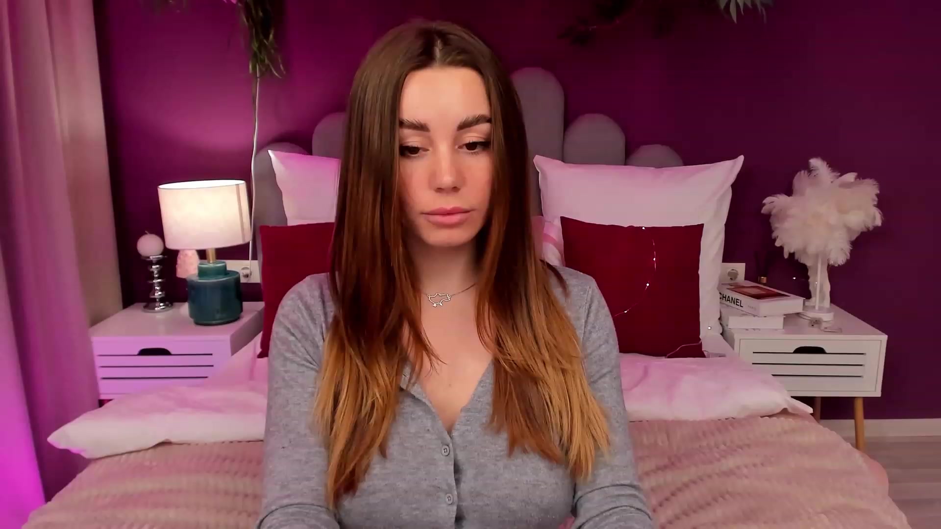 Gallery image thumbnail from AnnCutie's myfreecams stream on, 03/18/2023, 17:05 image 19 of 20